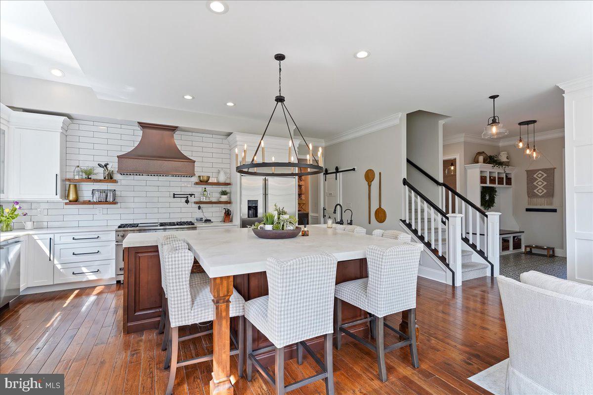 ESTS AT CHADDS FORD - Residential