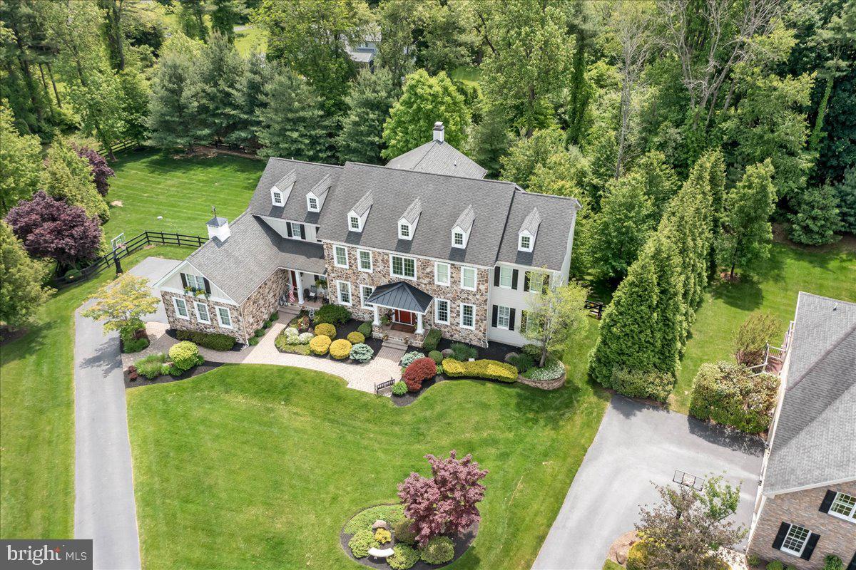 ESTS AT CHADDS FORD - Residential