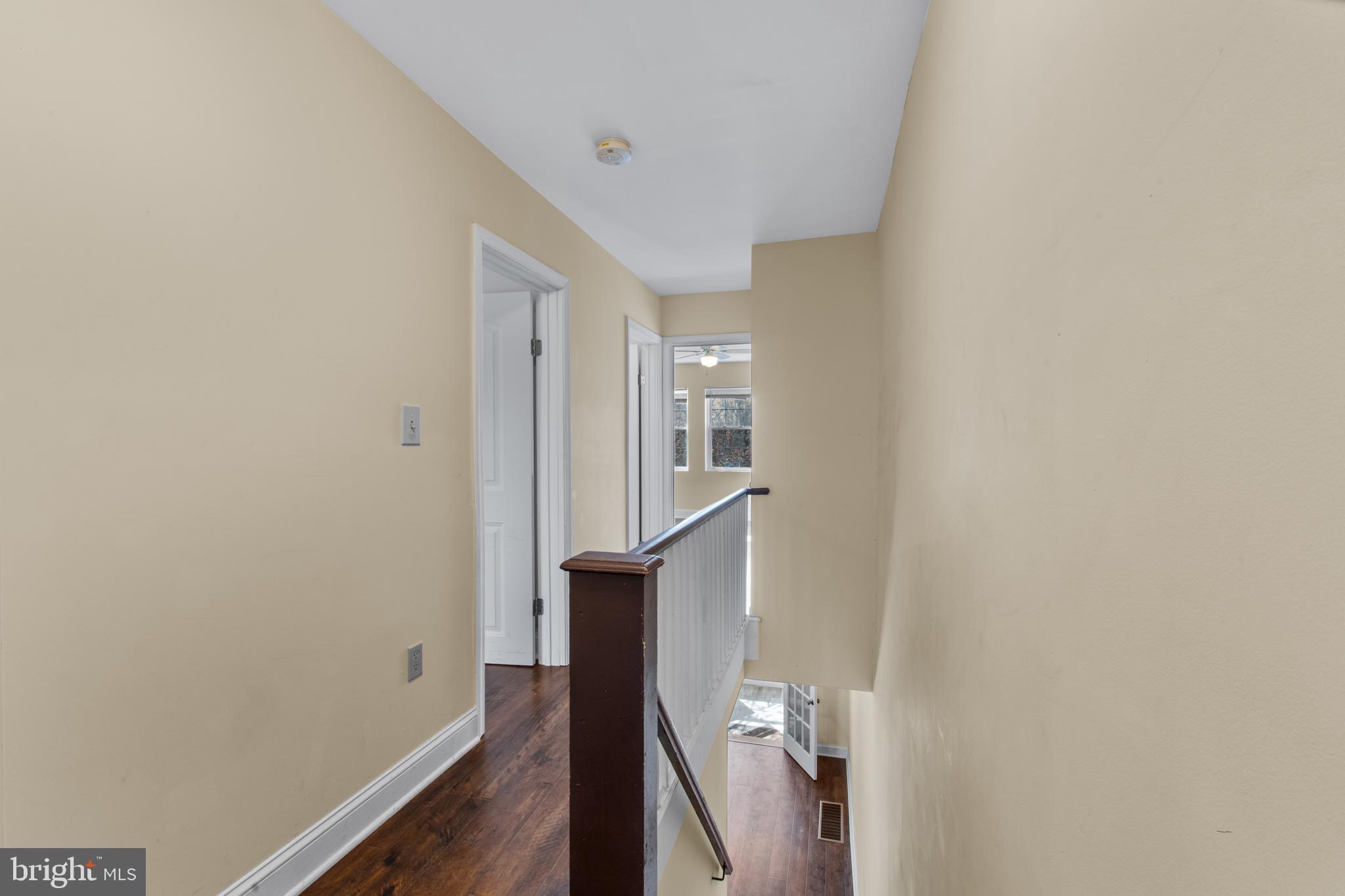 EAST OAK LANE - Residential