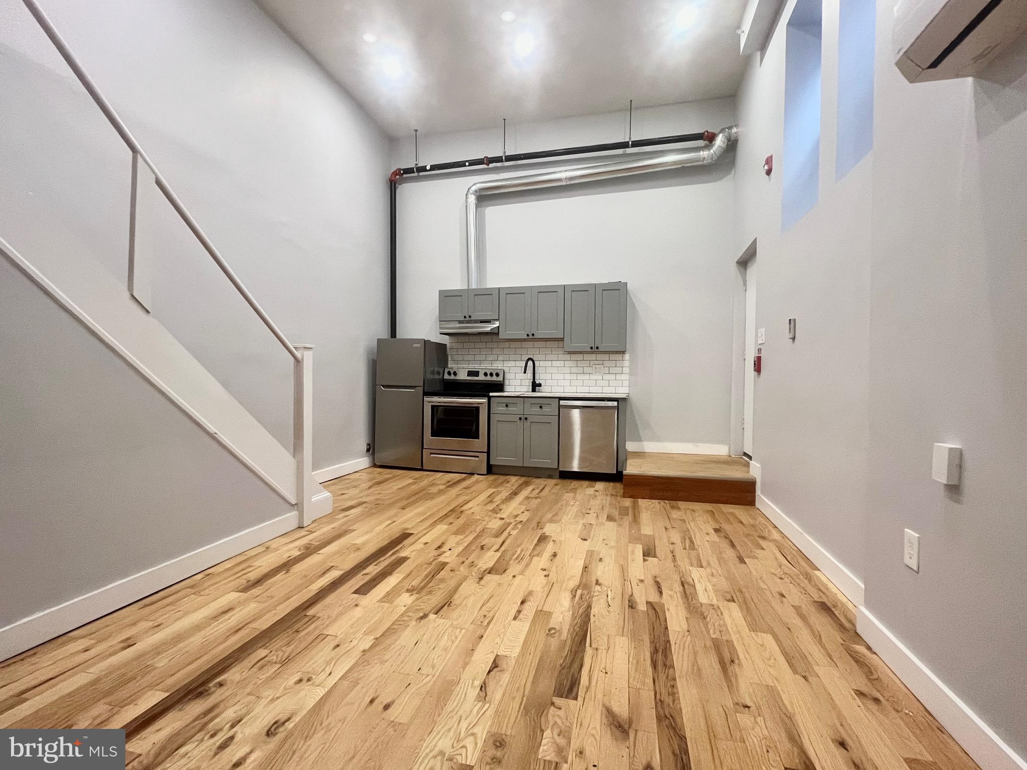 SPRUCE HILL - Residential Lease