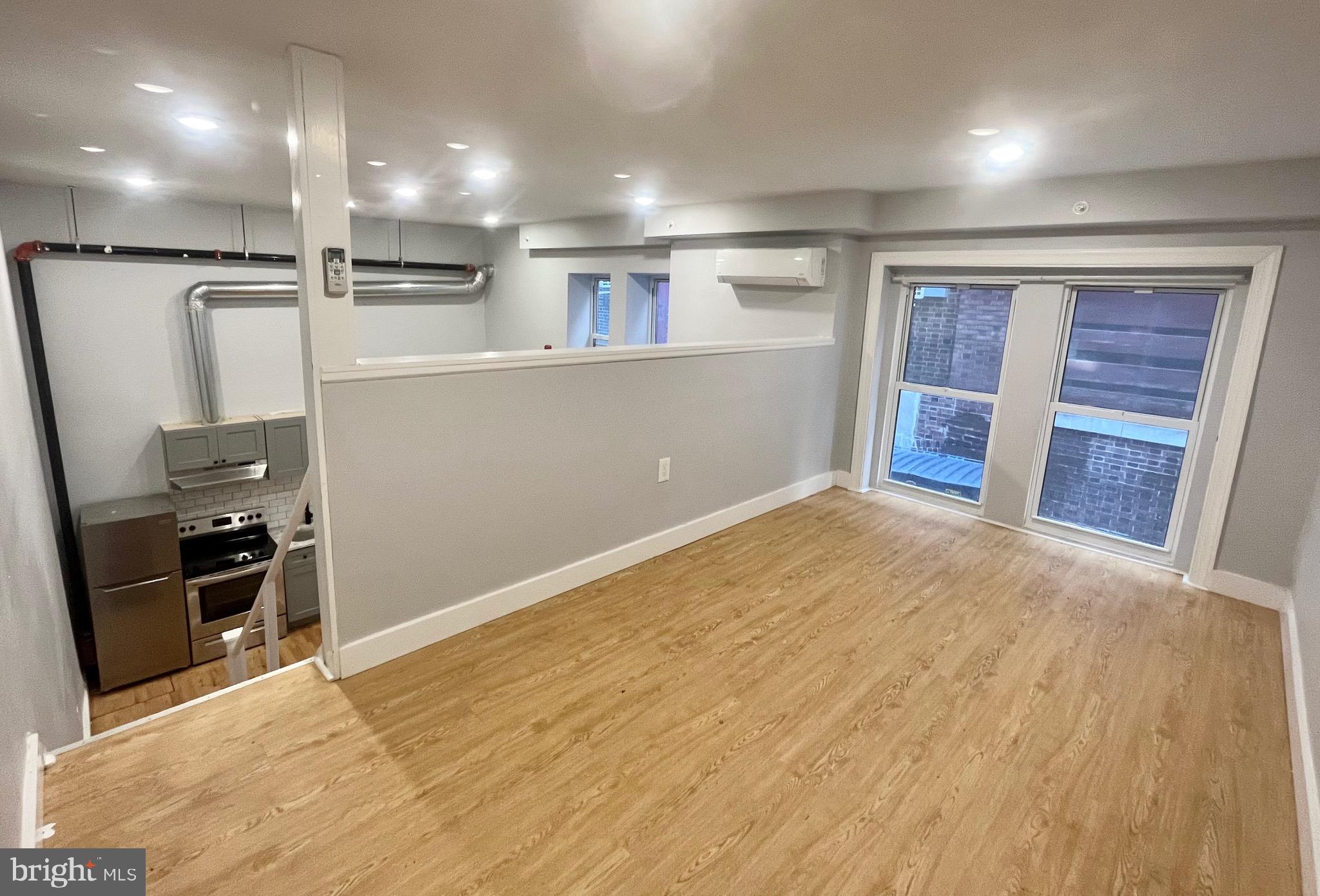 SPRUCE HILL - Residential Lease