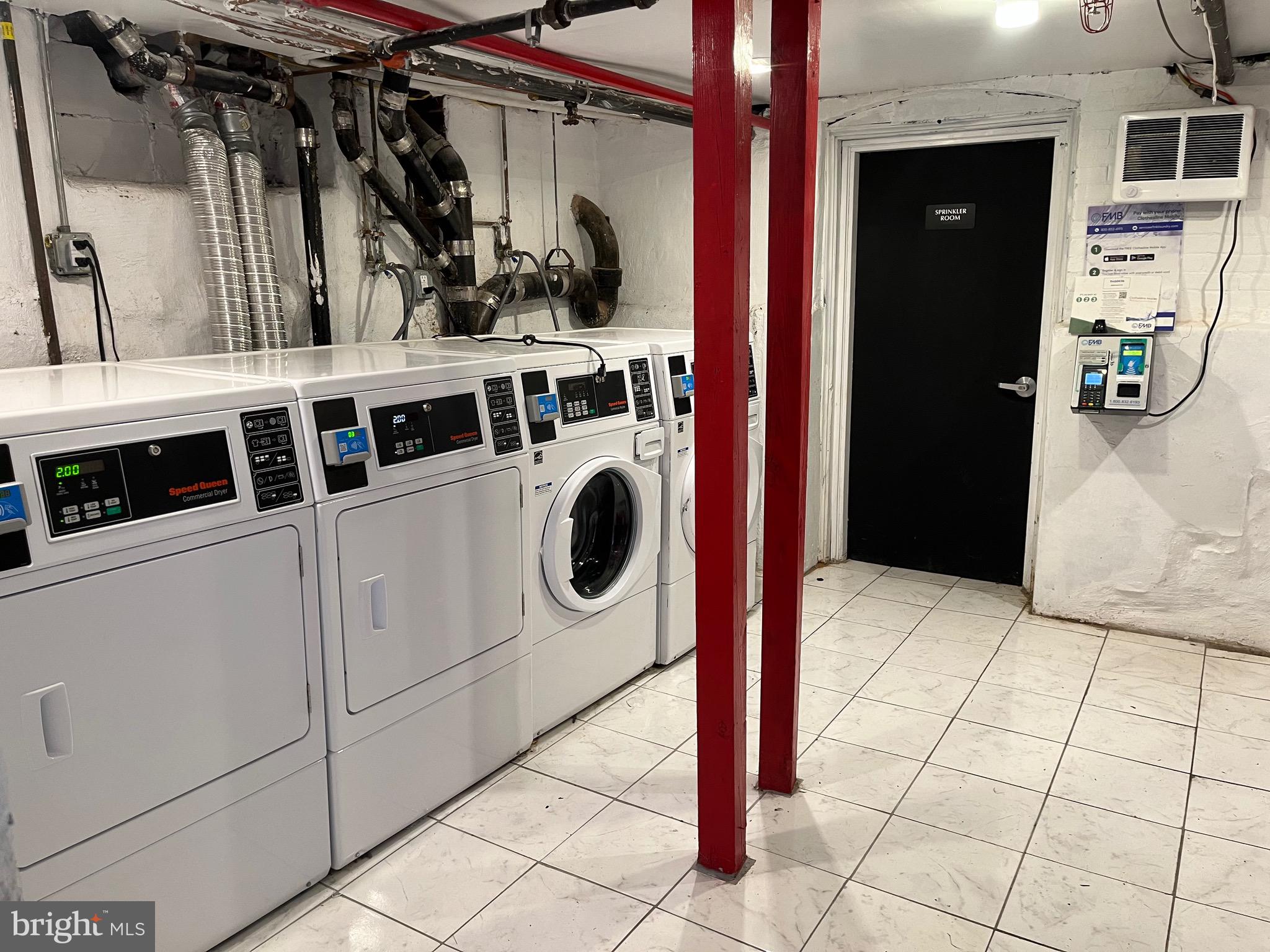 SPRUCE HILL - Residential Lease