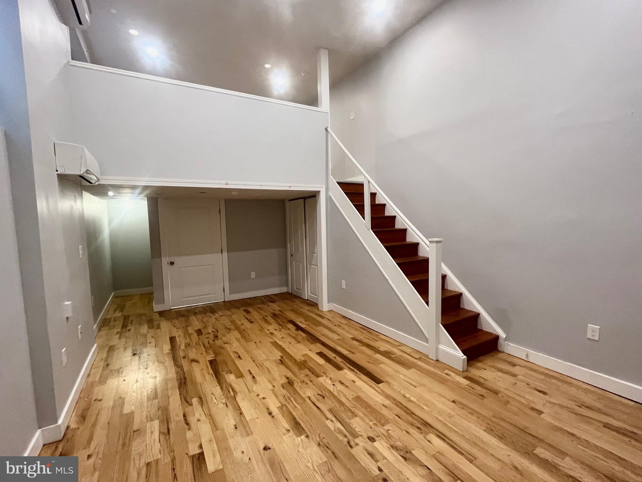 SPRUCE HILL - Residential Lease