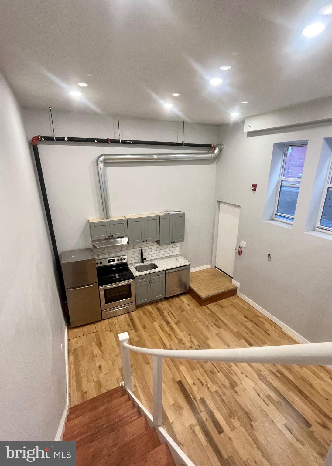 SPRUCE HILL - Residential Lease