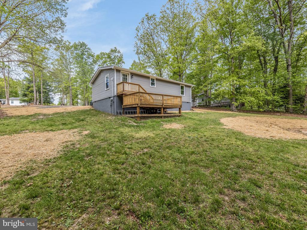 SHADE TREE - Residential Lease