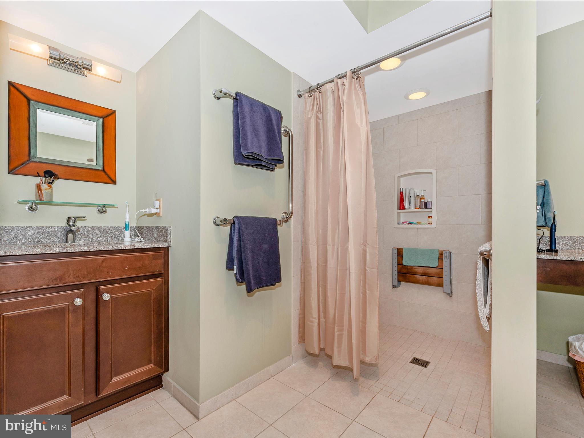 WORMANS MILL - Residential