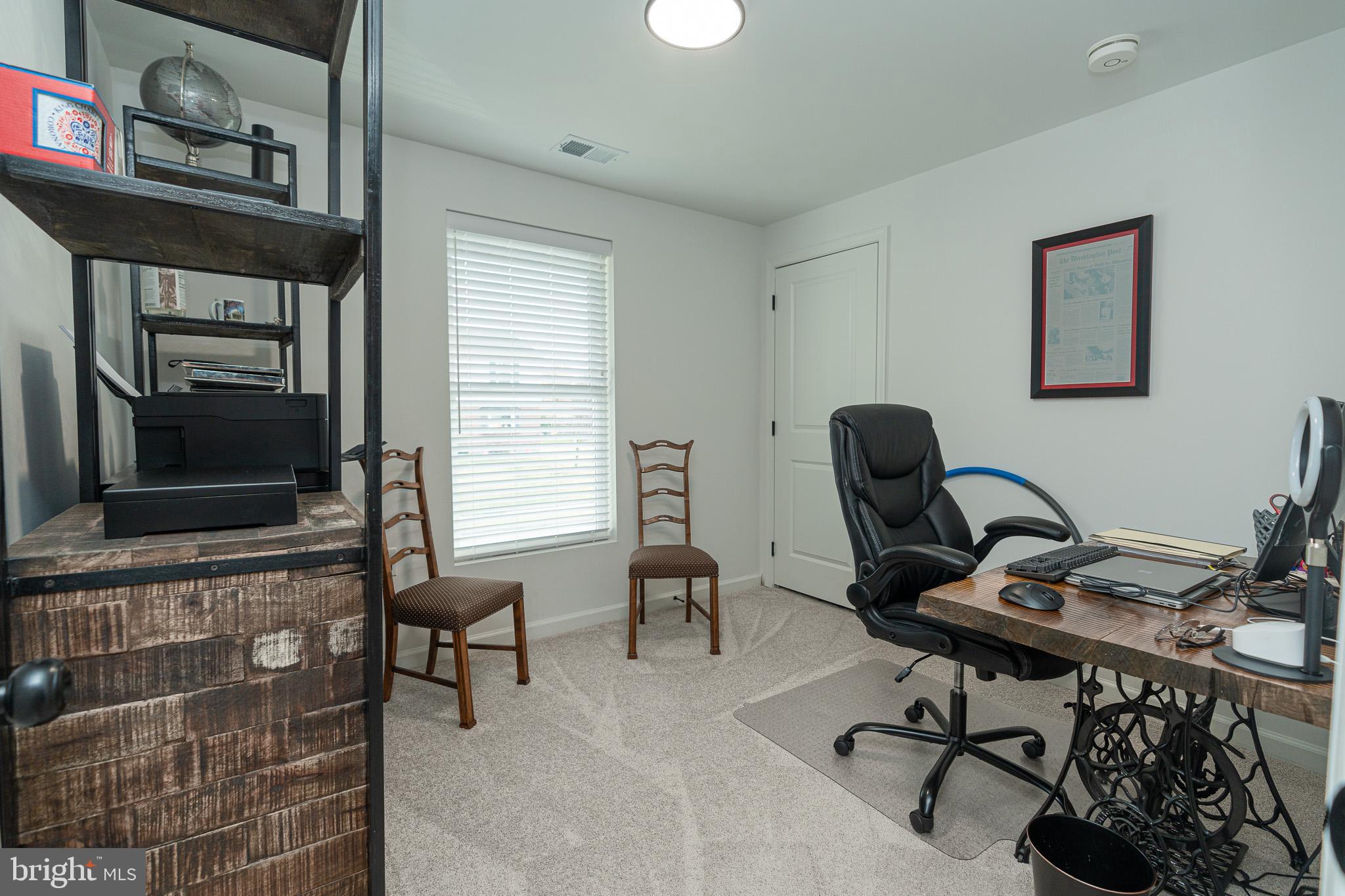 LODGE FOREST MANOR - Residential