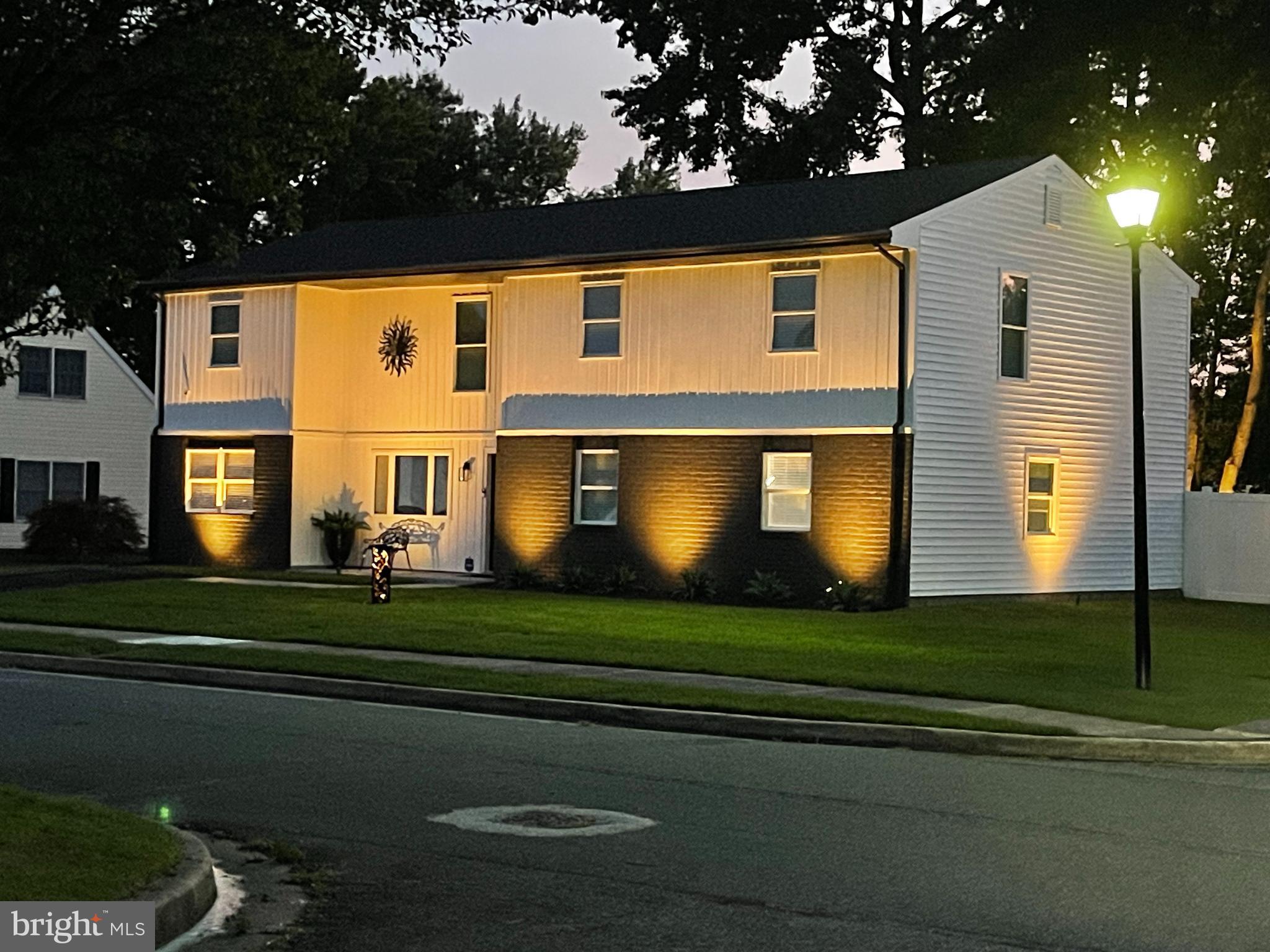 LODGE FOREST MANOR - Residential