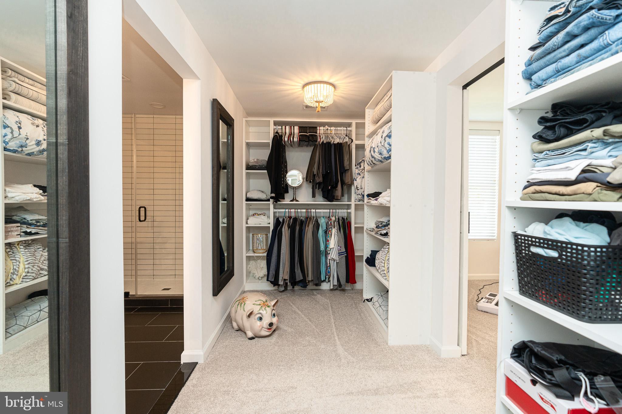 LODGE FOREST MANOR - Residential