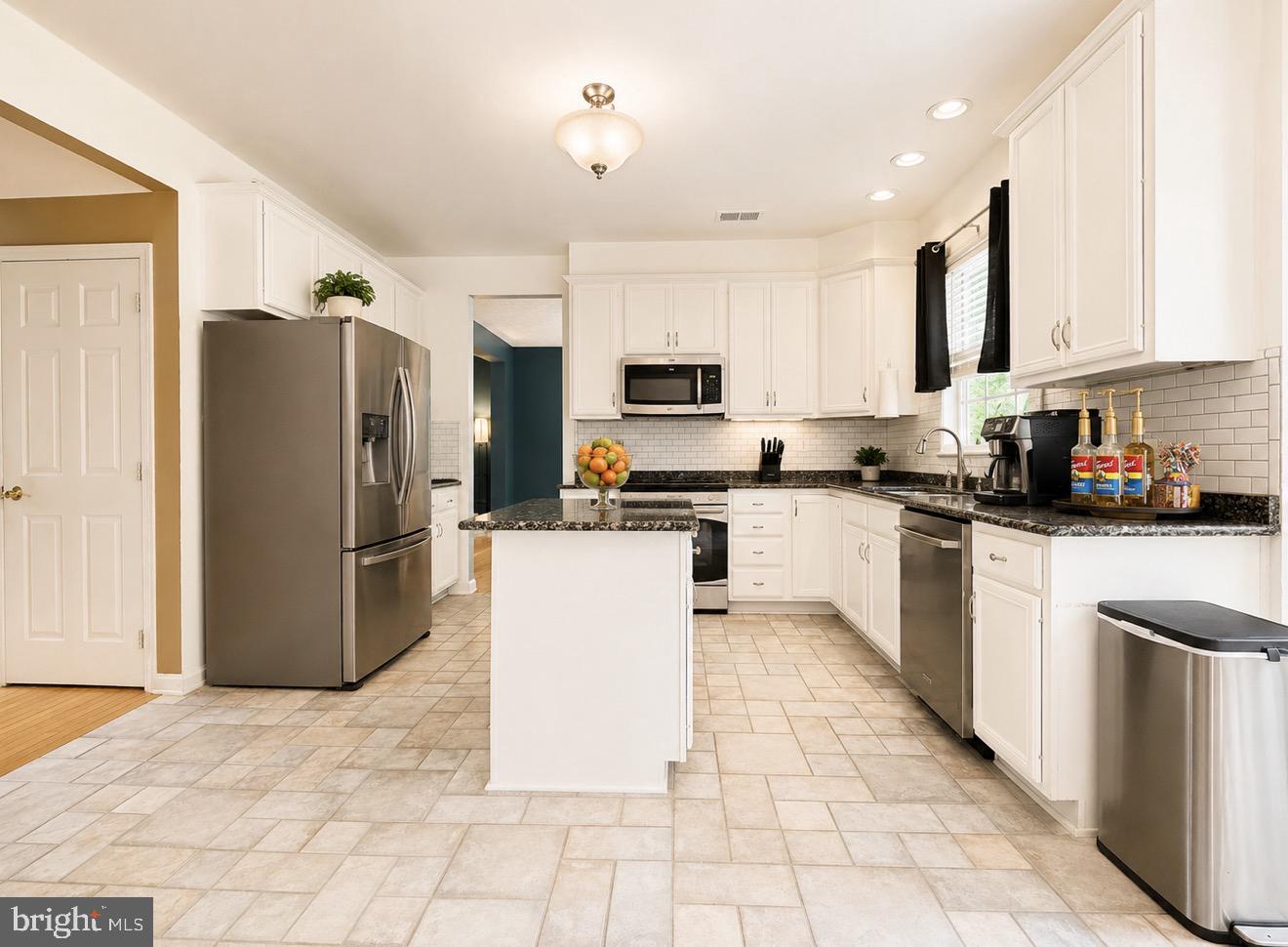 RUSSETT - Residential