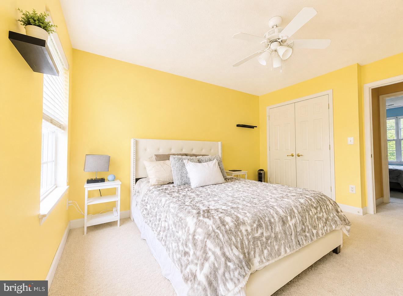 RUSSETT - Residential