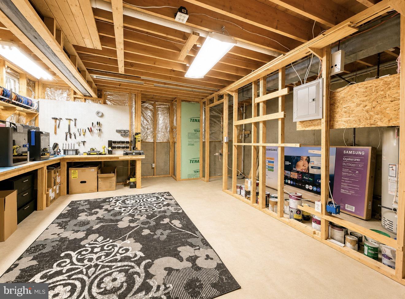 RUSSETT - Residential