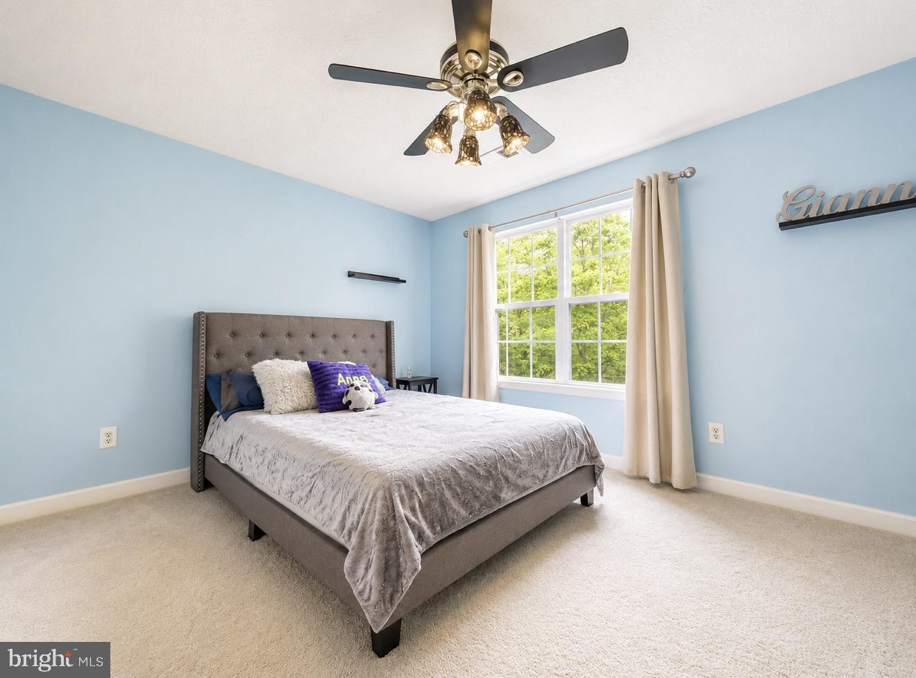 RUSSETT - Residential