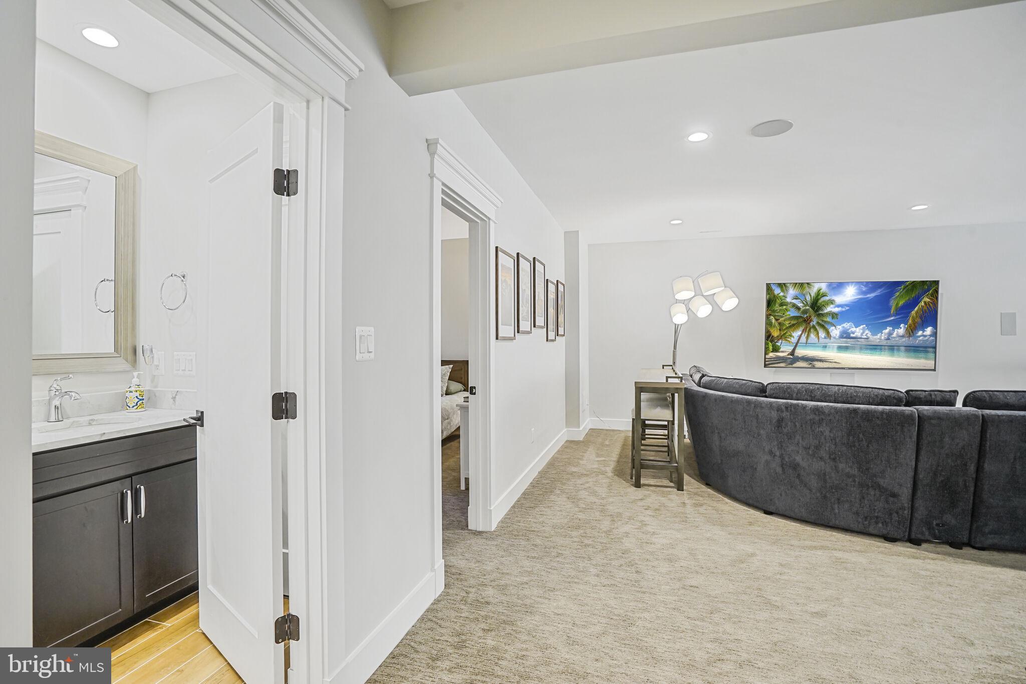 PARK VIEW ESTATES - Residential