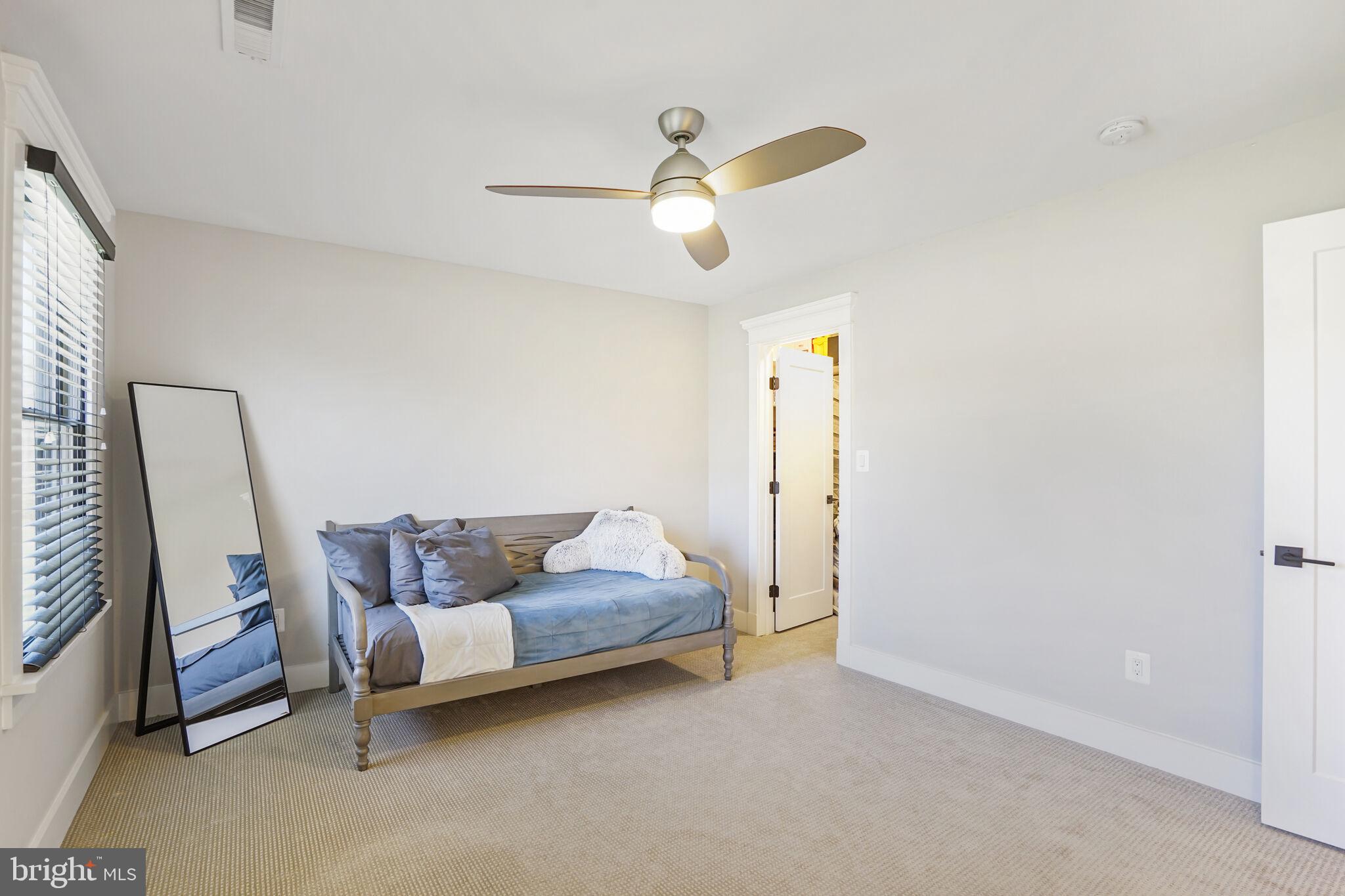 PARK VIEW ESTATES - Residential