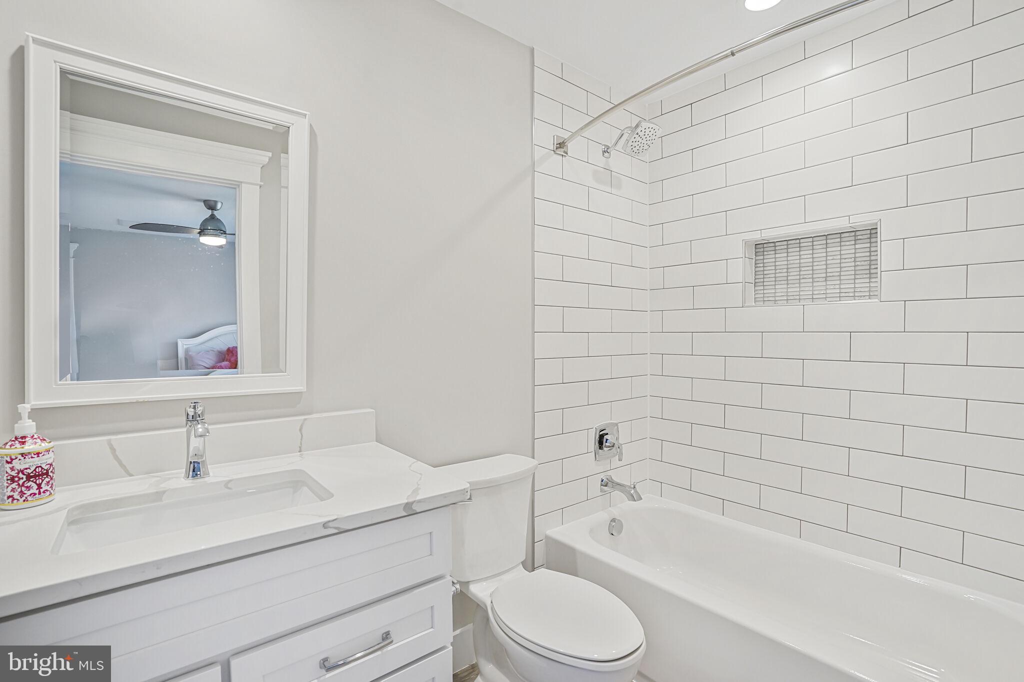 PARK VIEW ESTATES - Residential