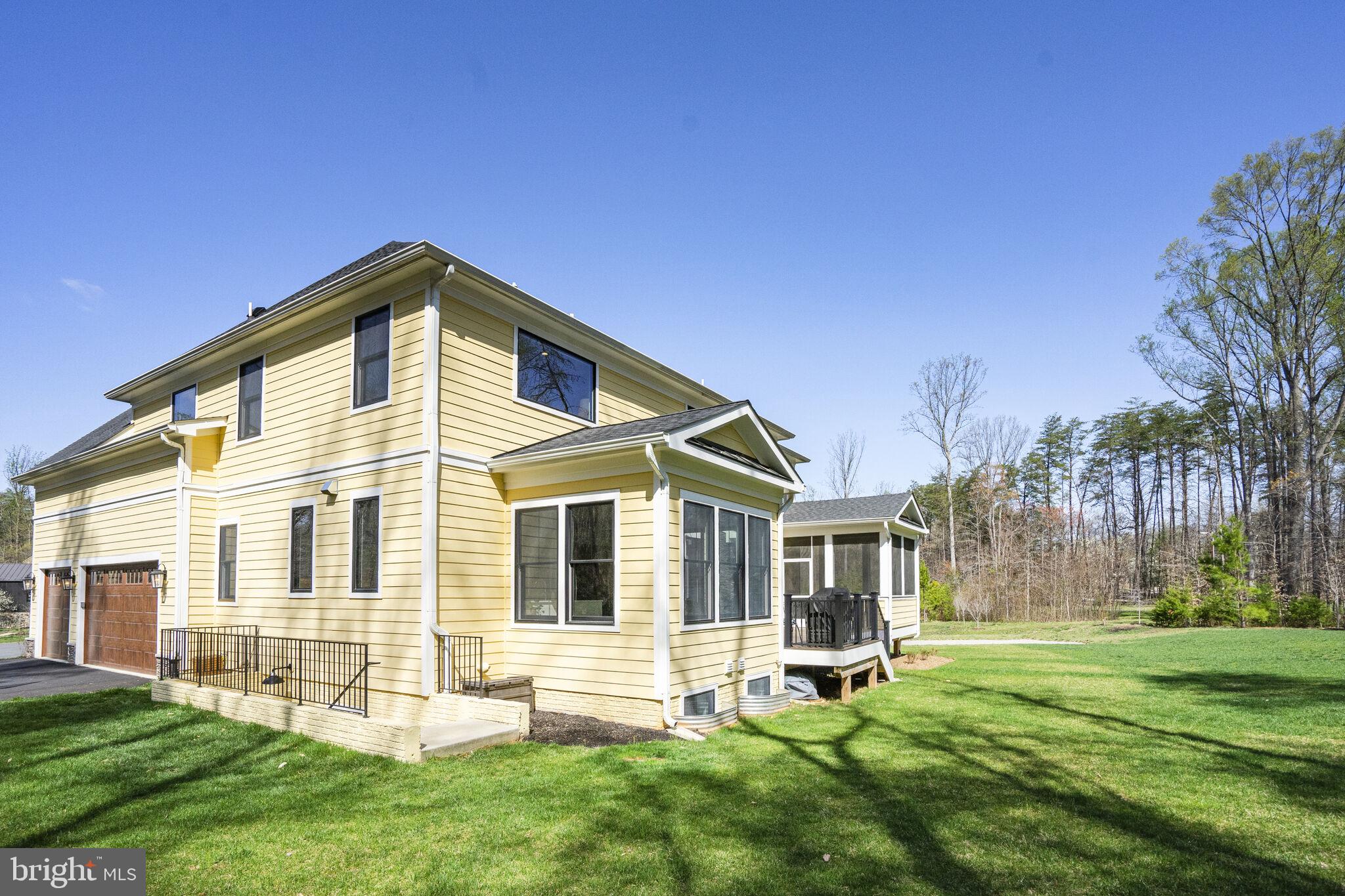 PARK VIEW ESTATES - Residential