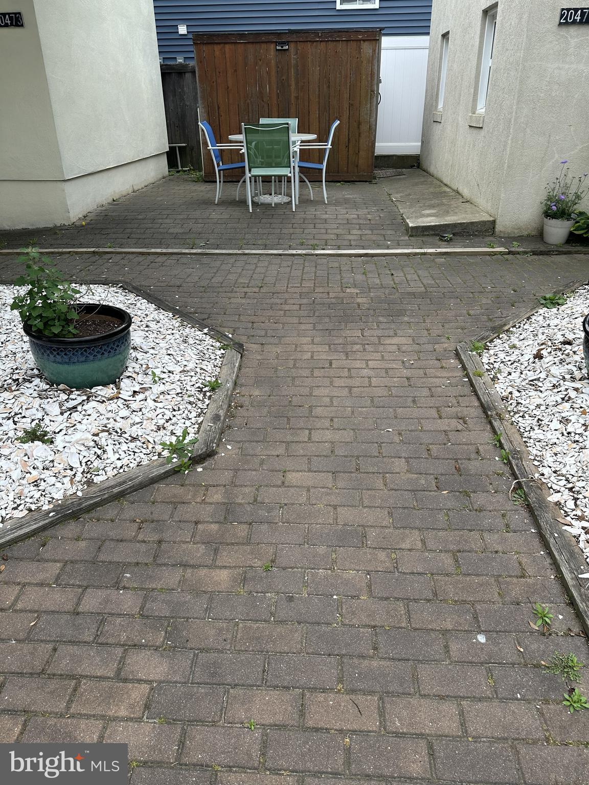 WASHINGTON COURT - Residential