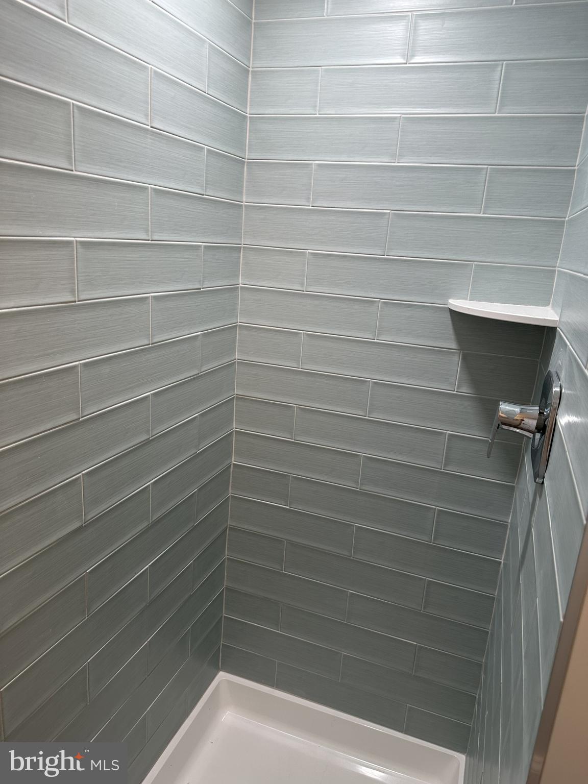 WASHINGTON COURT - Residential