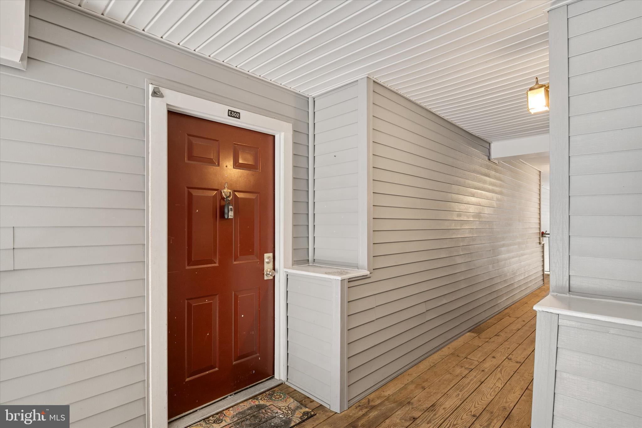 SILVERBROOK FARMS - Residential