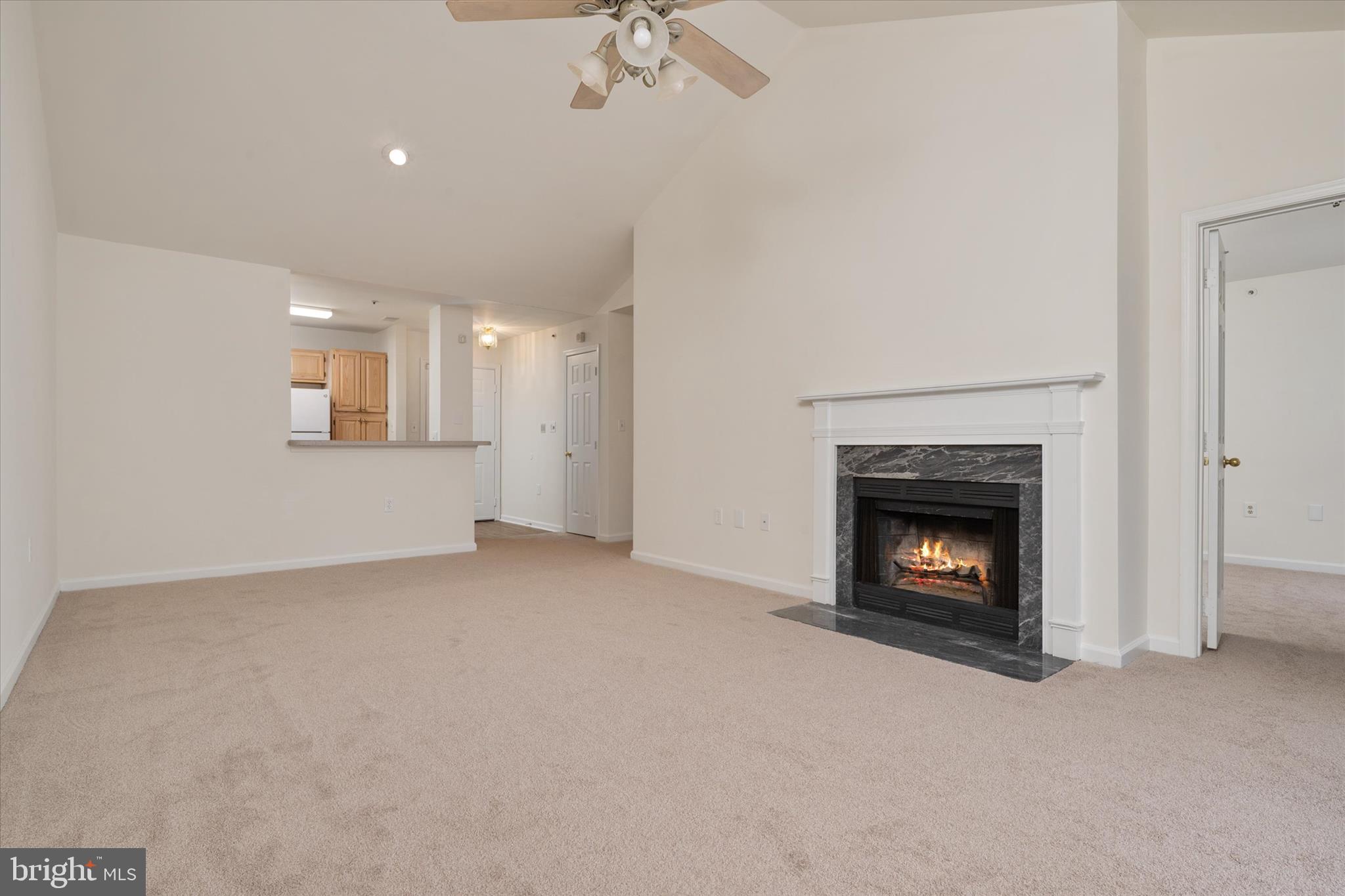 SILVERBROOK FARMS - Residential