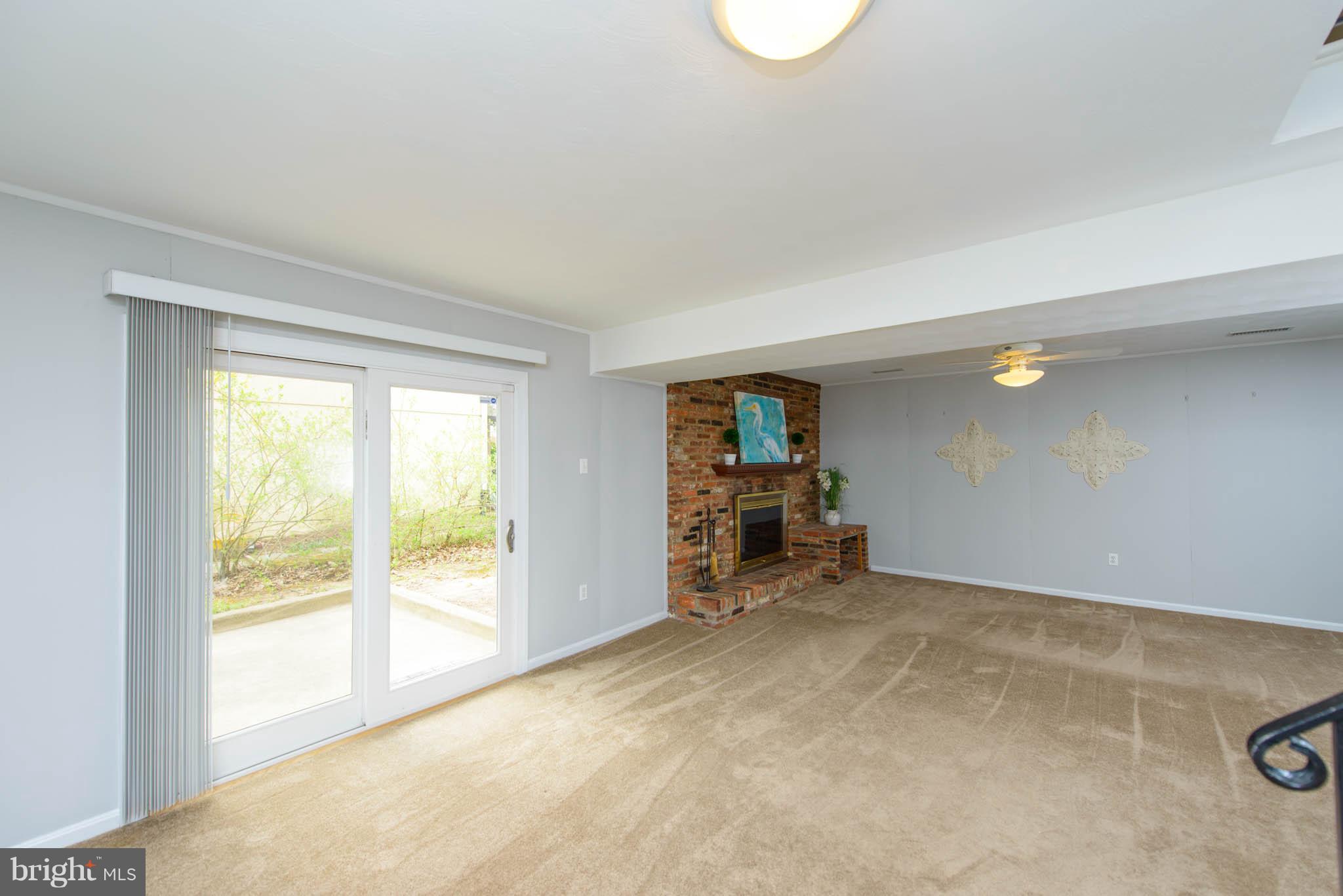 SUNRISE BEACH - Residential