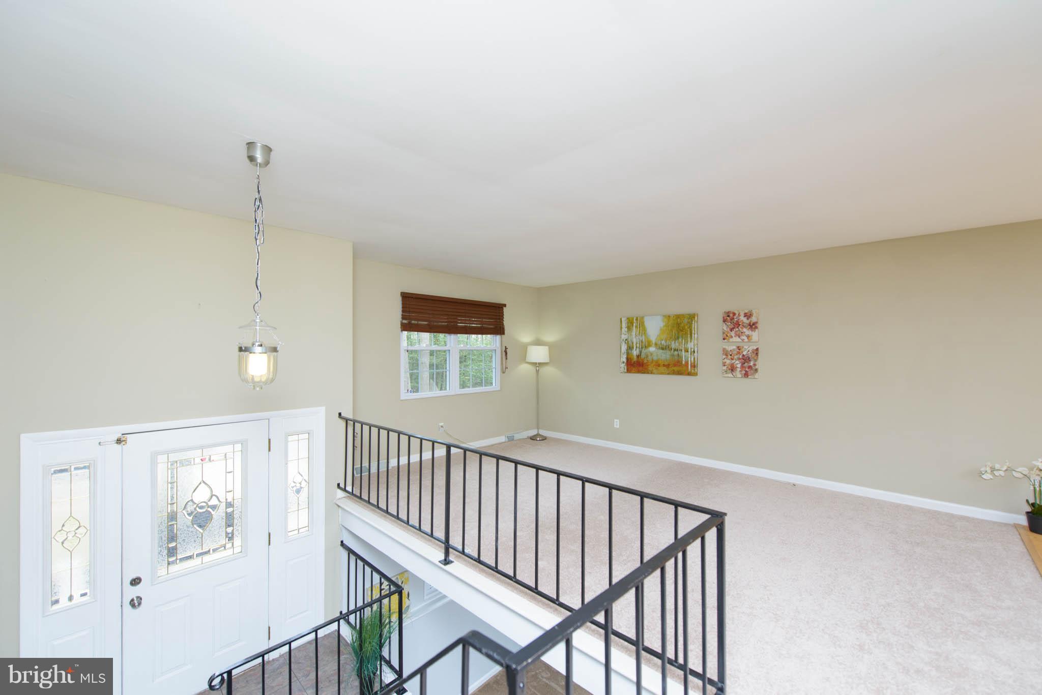 SUNRISE BEACH - Residential