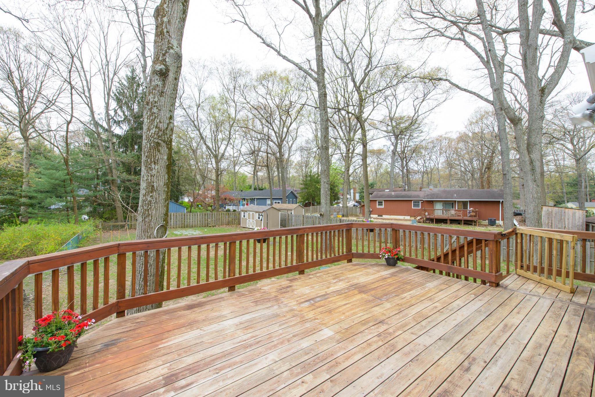 SUNRISE BEACH - Residential