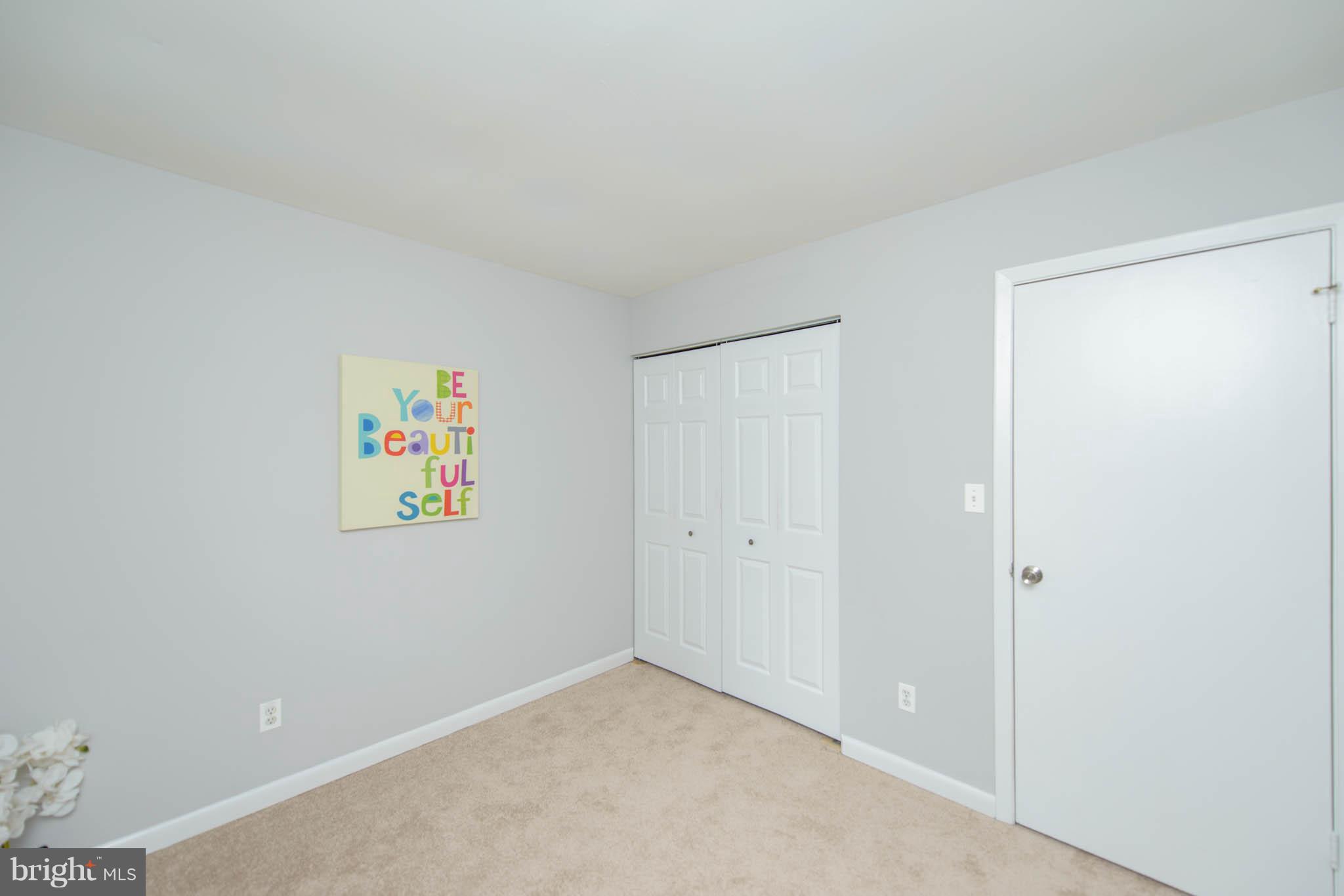 SUNRISE BEACH - Residential