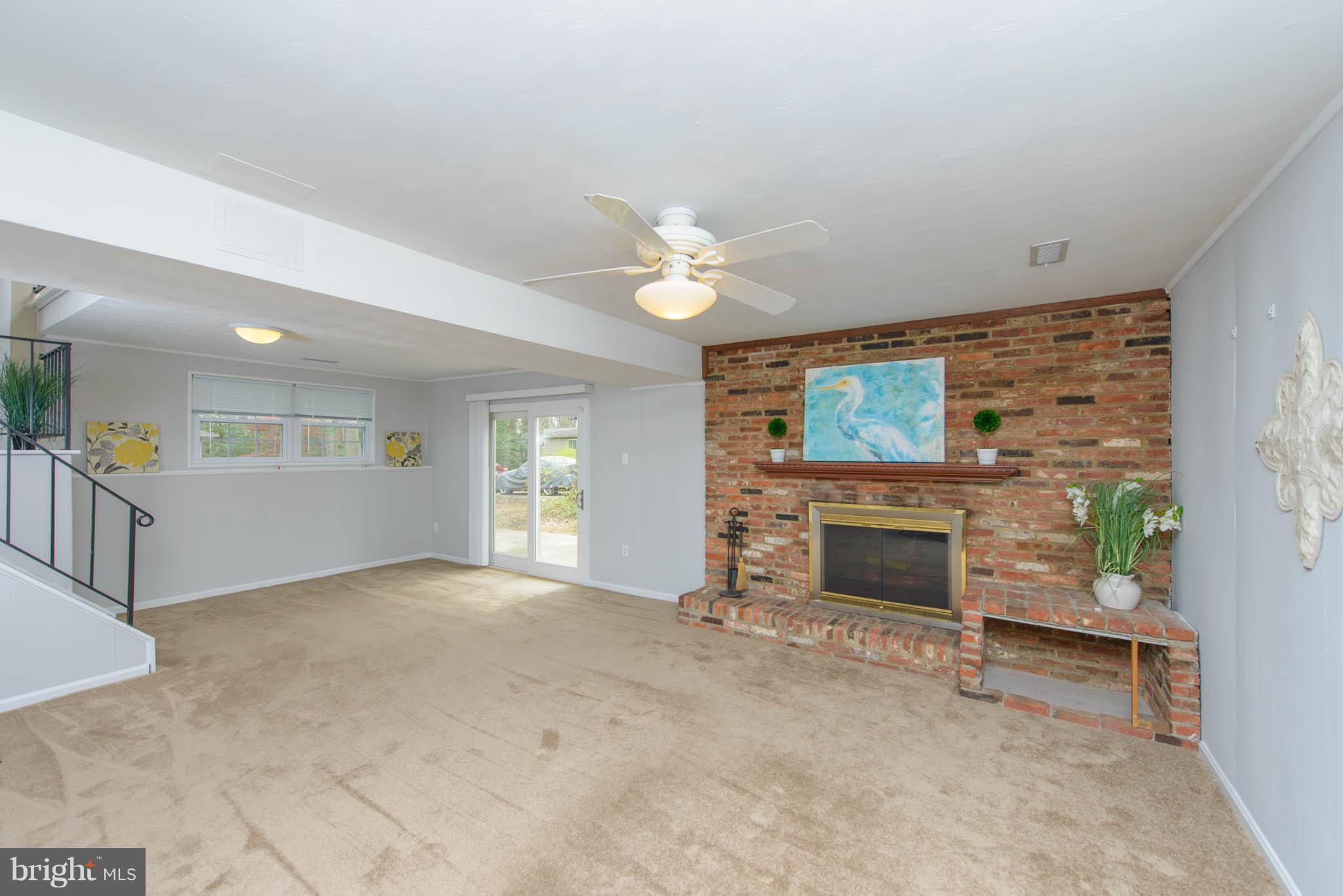 SUNRISE BEACH - Residential