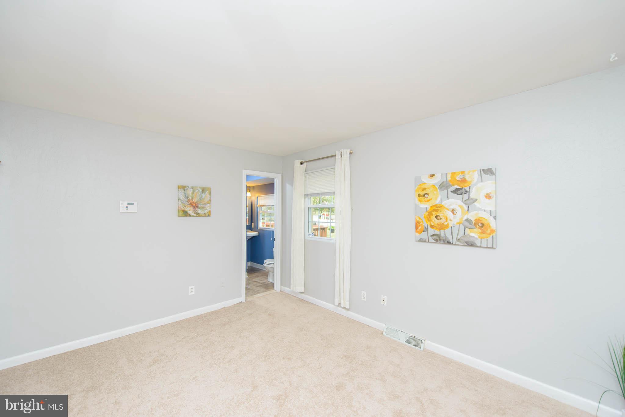 SUNRISE BEACH - Residential