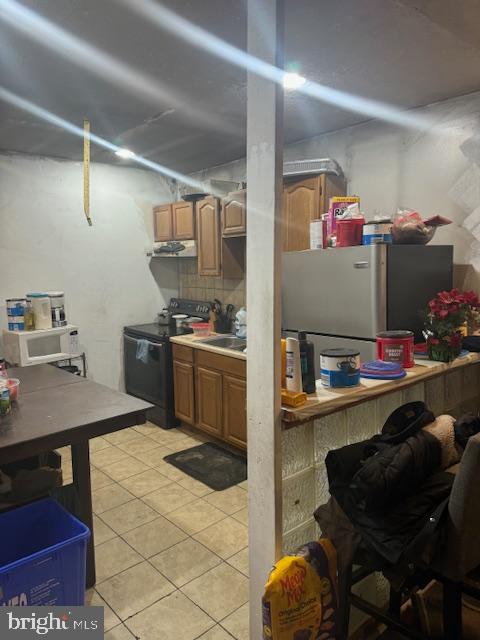 STRAWBERRY MANSION - Residential