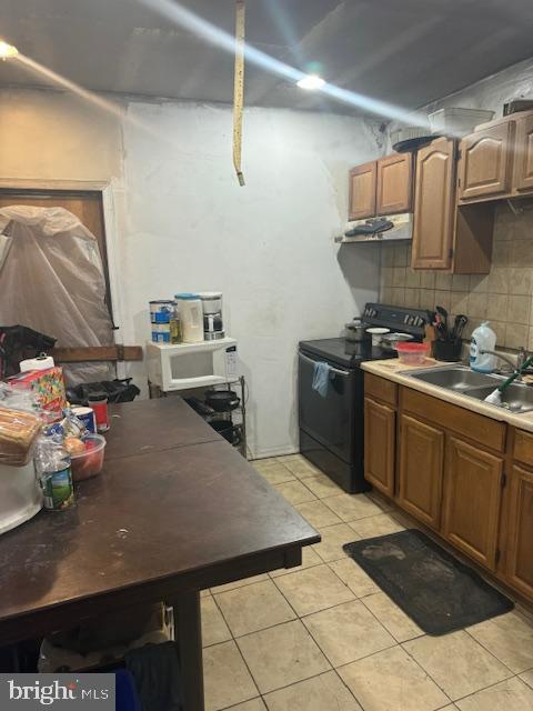 STRAWBERRY MANSION - Residential