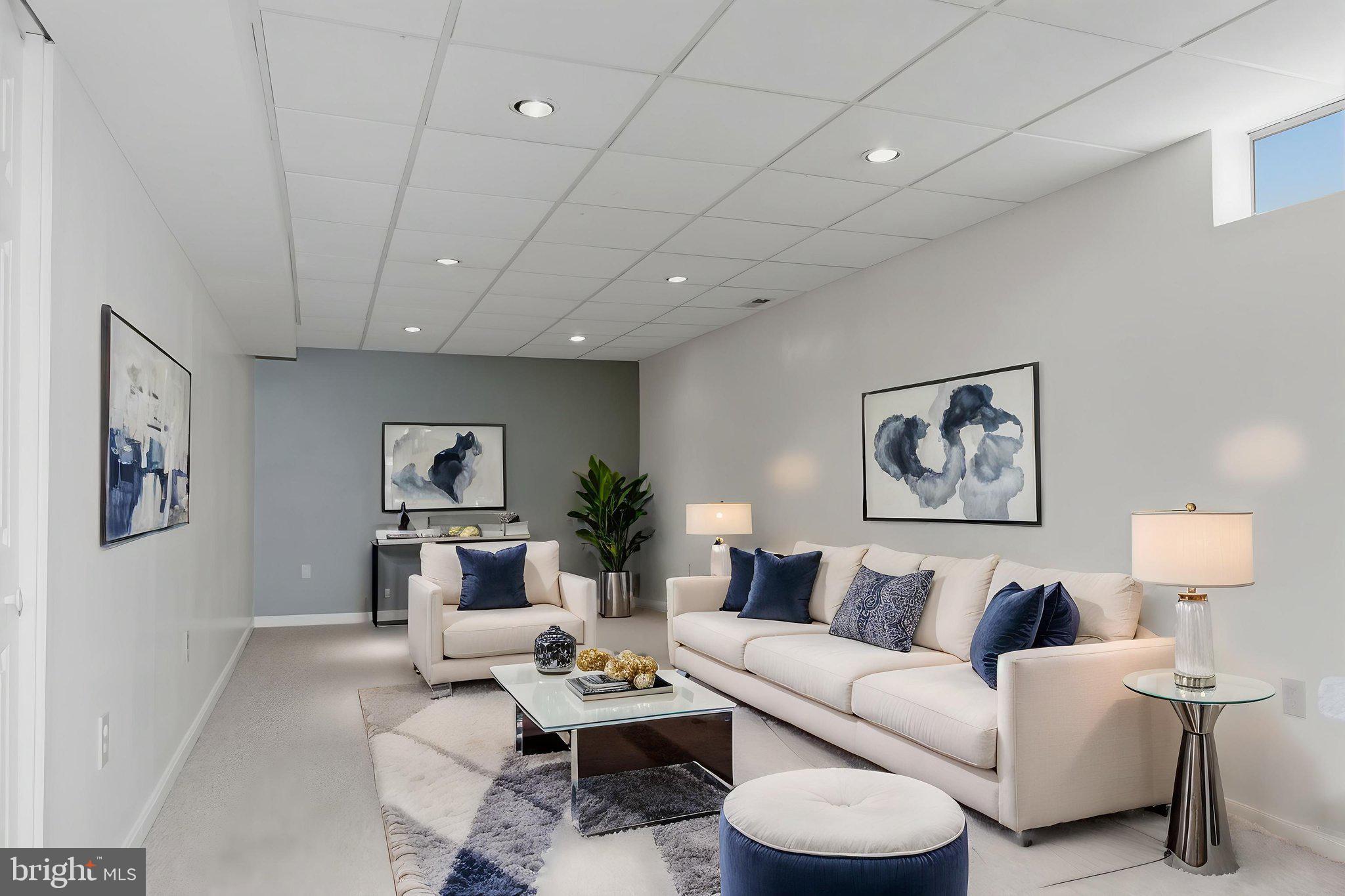 ARGYLE HILLS - Residential