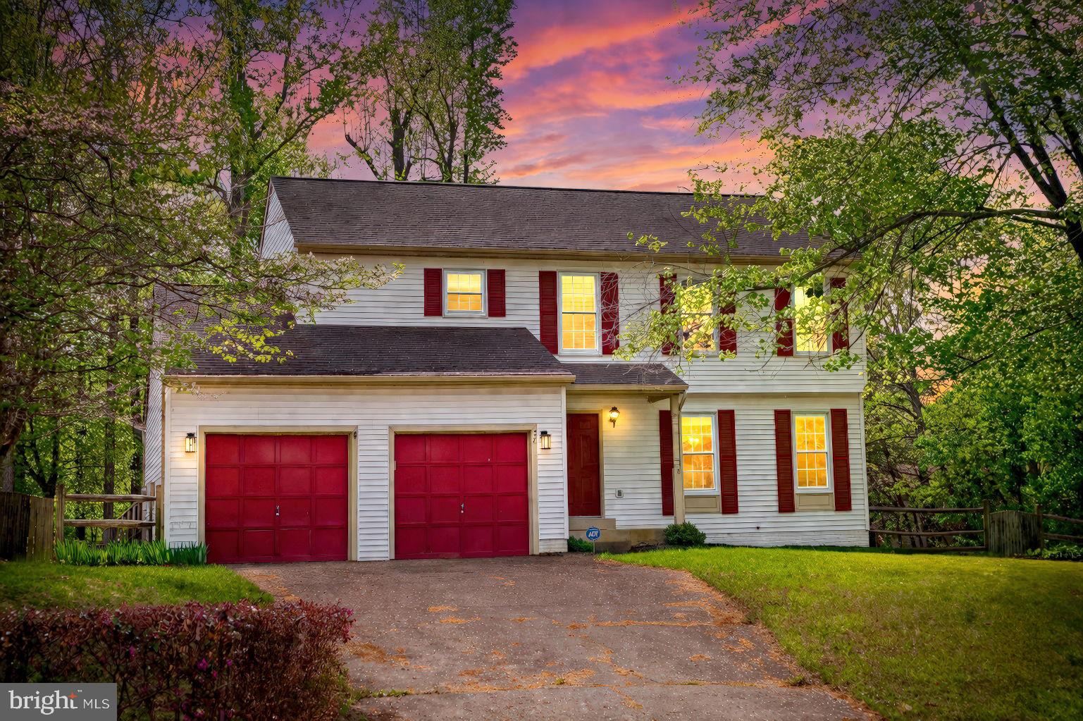 ARGYLE HILLS - Residential