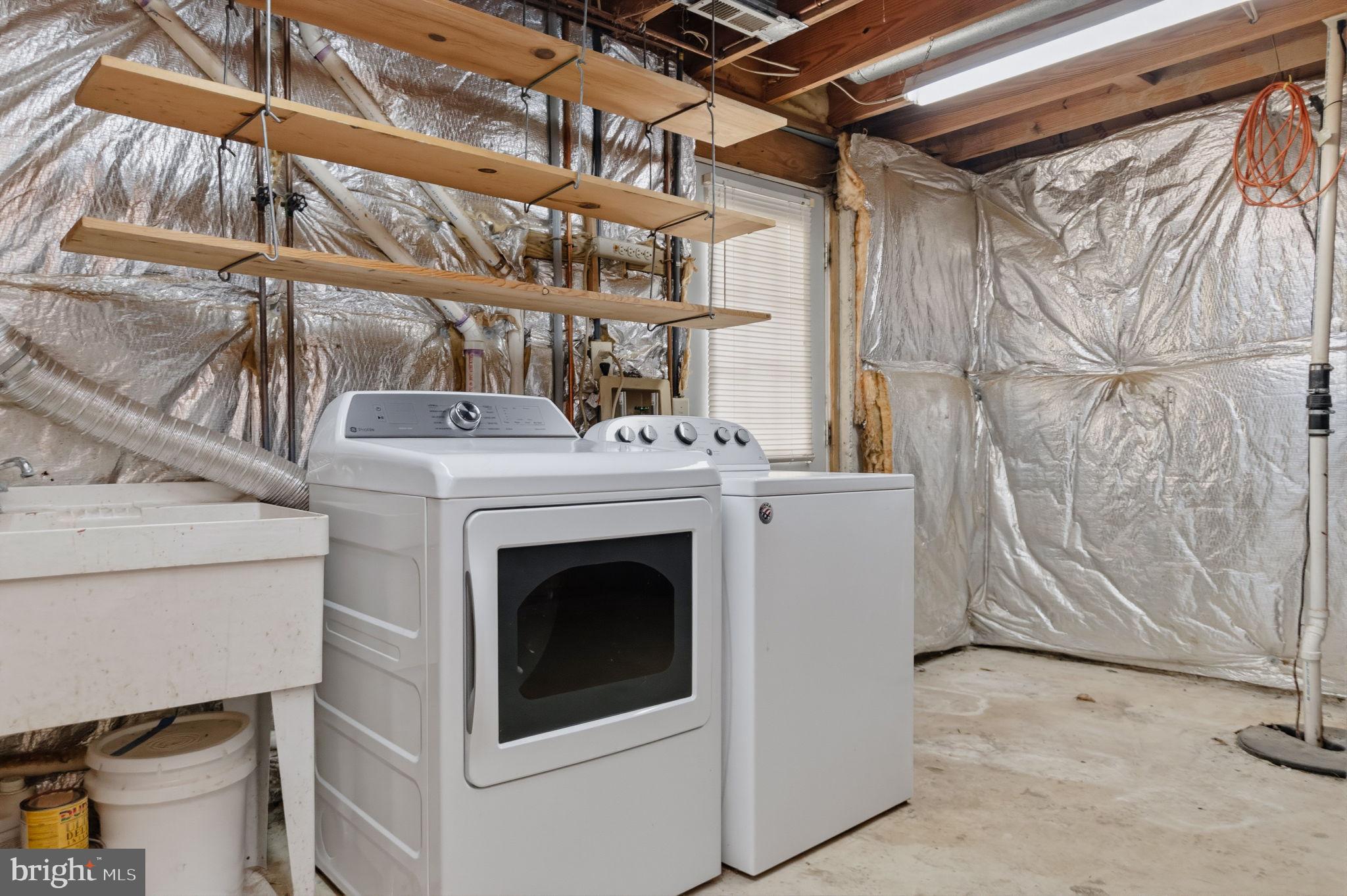 ARGYLE HILLS - Residential