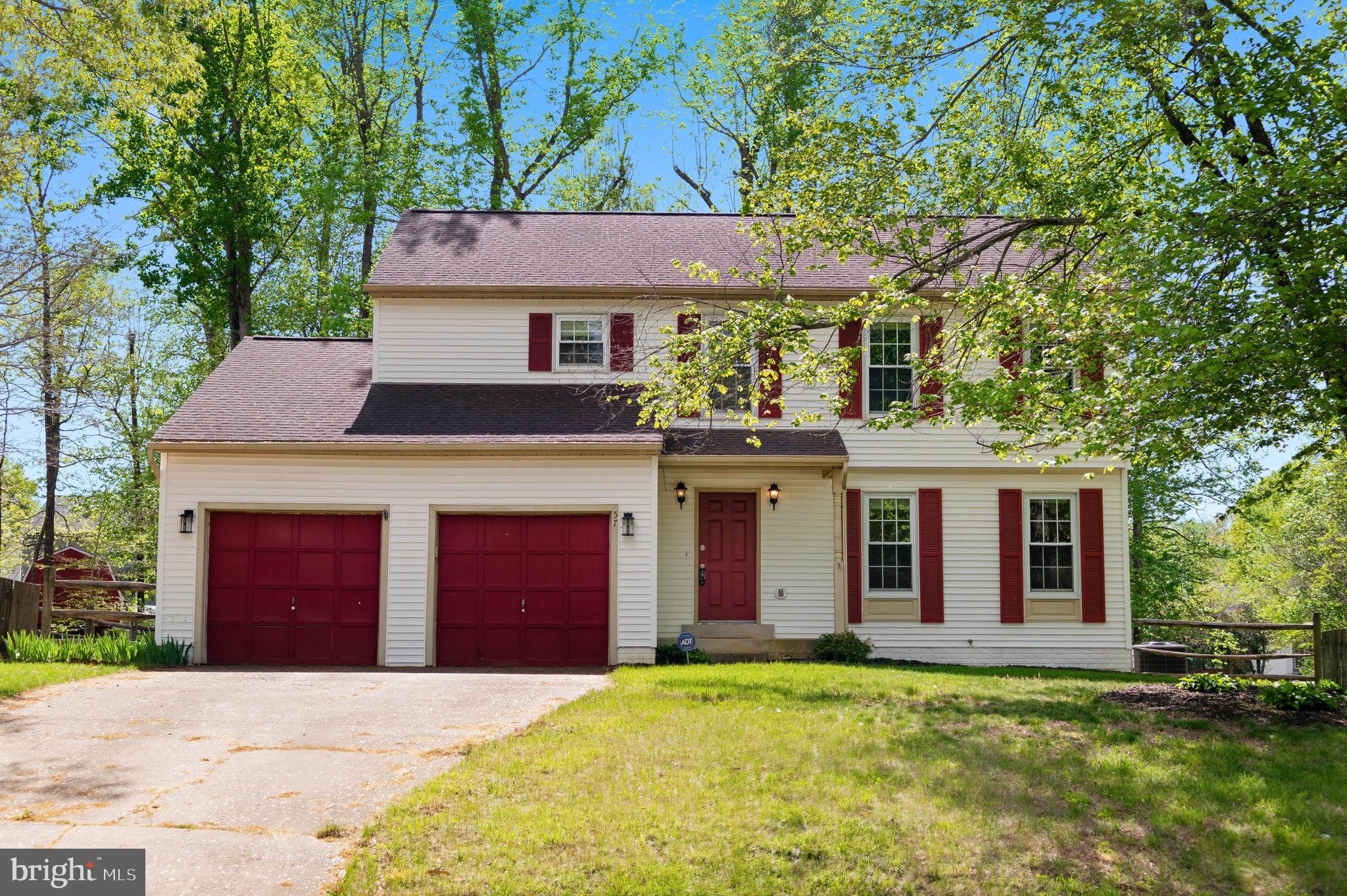 ARGYLE HILLS - Residential