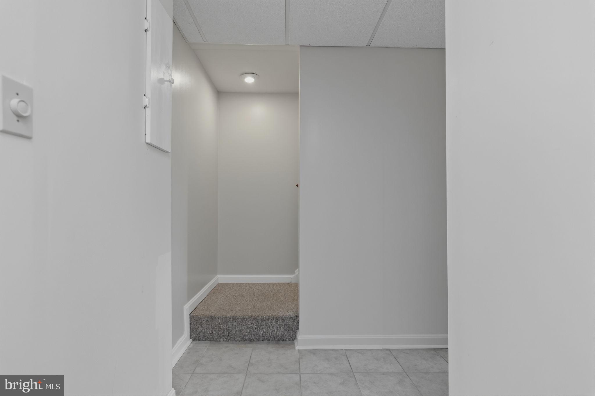 ARGYLE HILLS - Residential