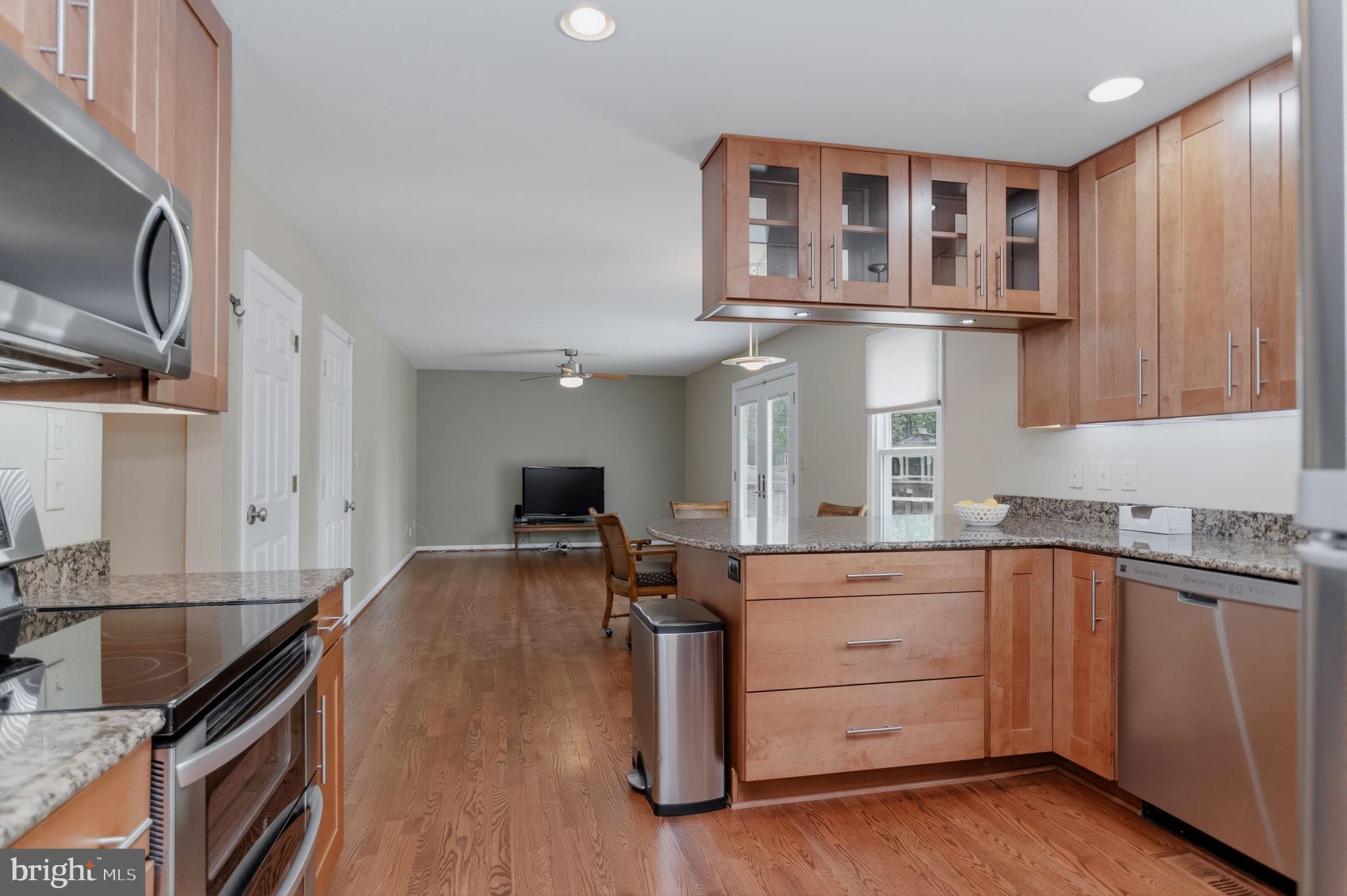 ARGYLE HILLS - Residential