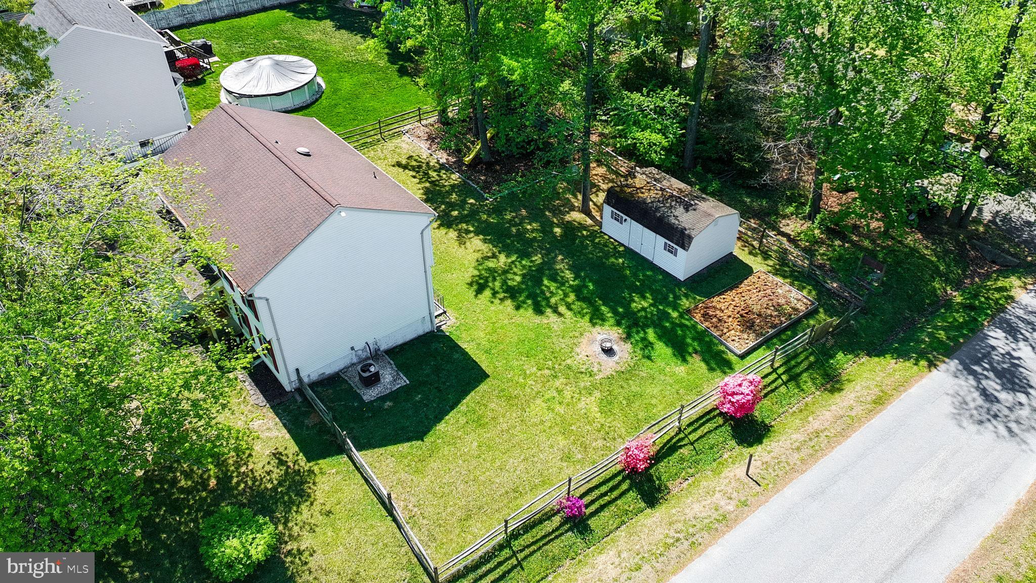 ARGYLE HILLS - Residential