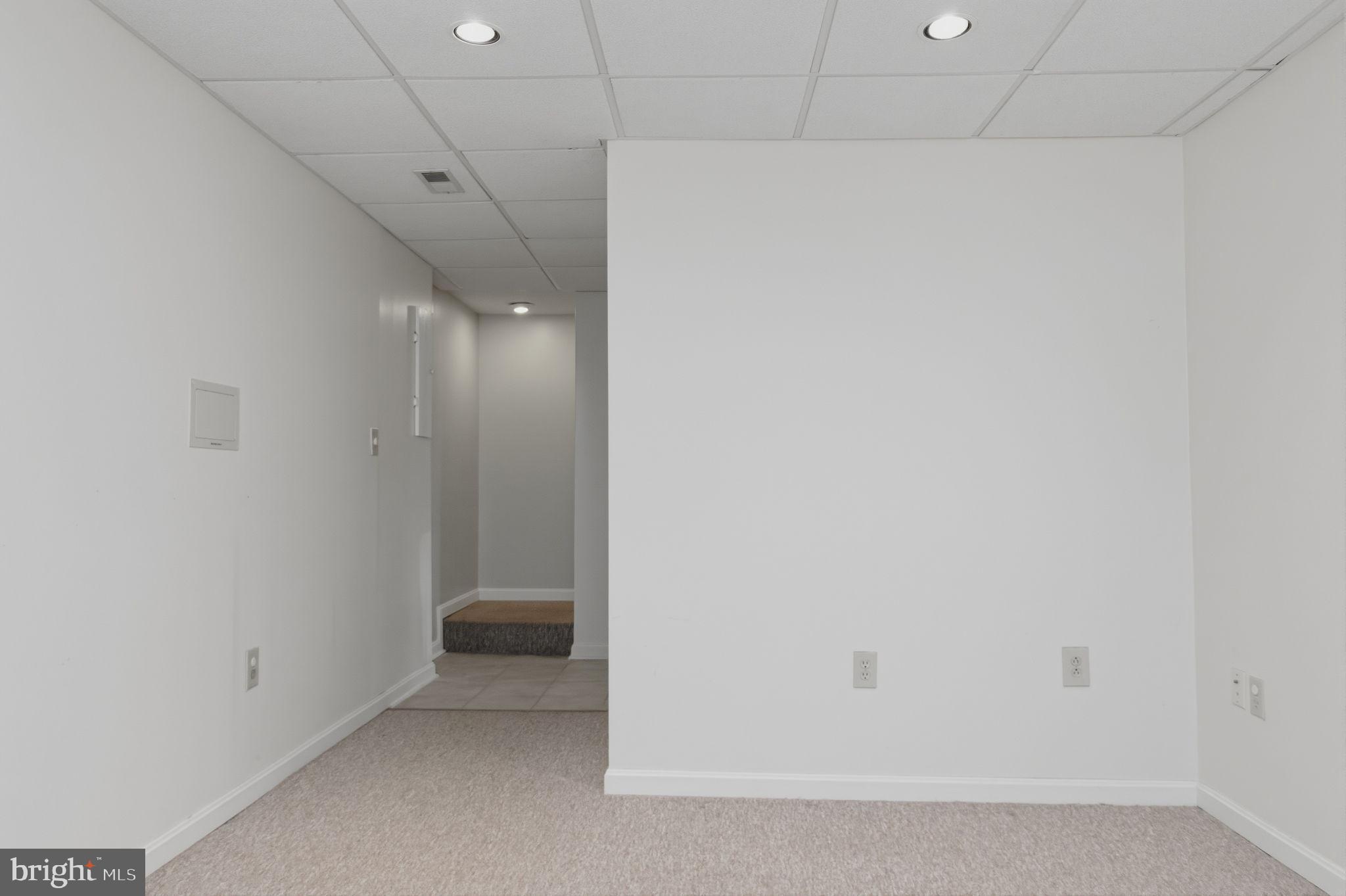 ARGYLE HILLS - Residential