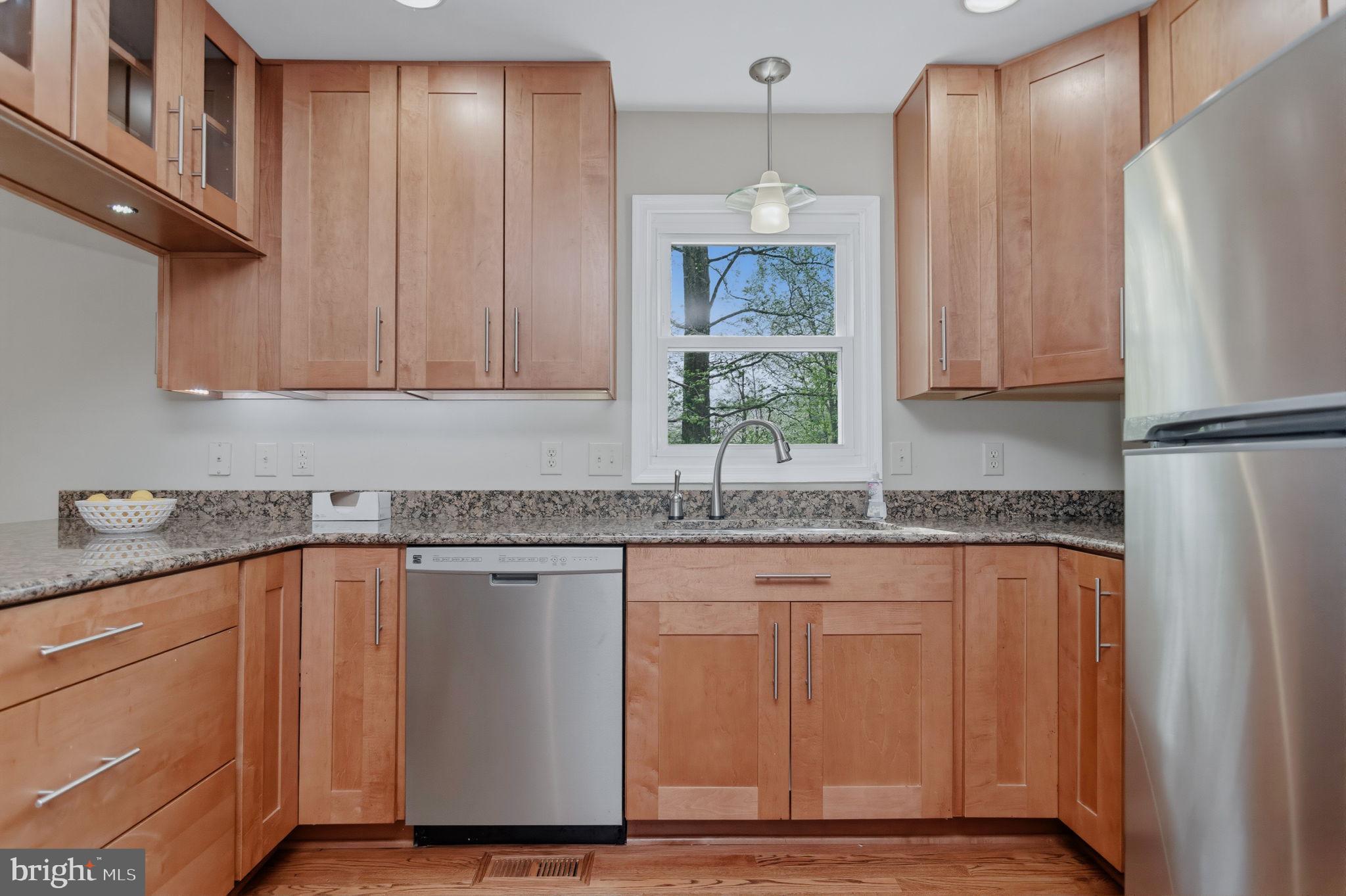 ARGYLE HILLS - Residential