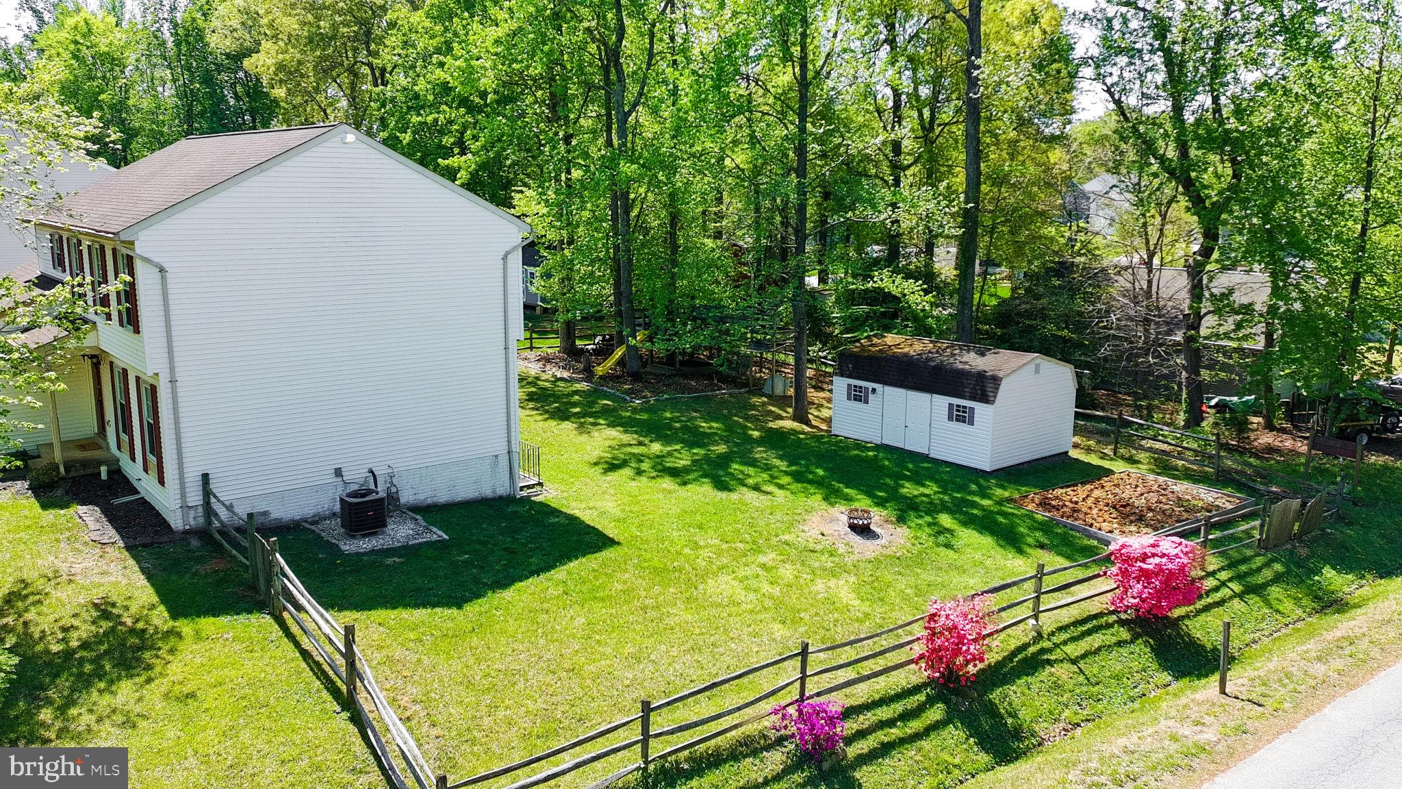 ARGYLE HILLS - Residential