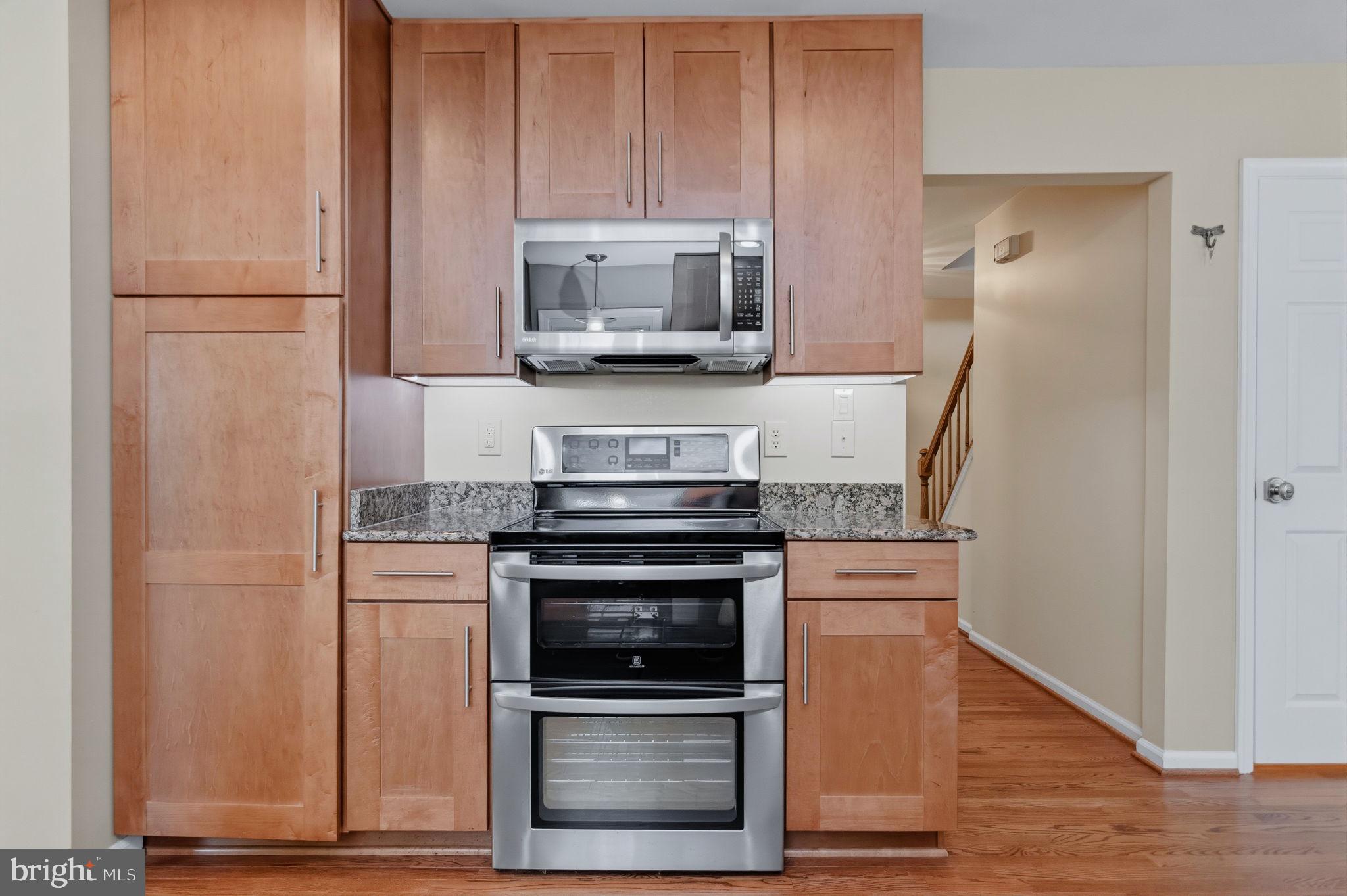 ARGYLE HILLS - Residential