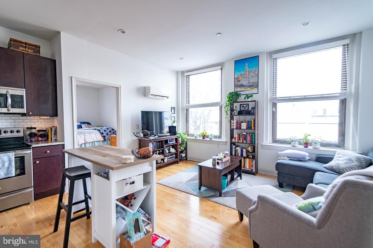 427 MONROE STREET UNIT 302
