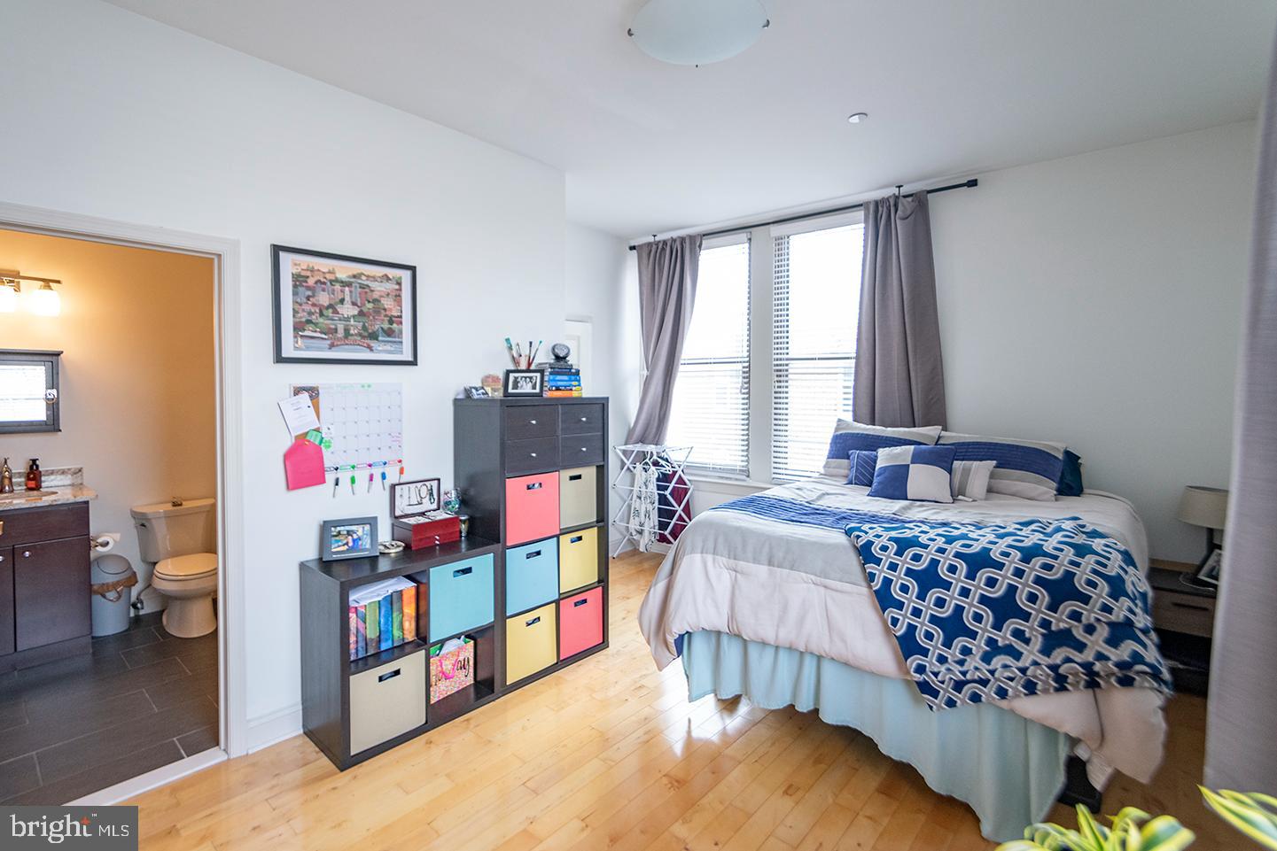 427 MONROE STREET UNIT 302