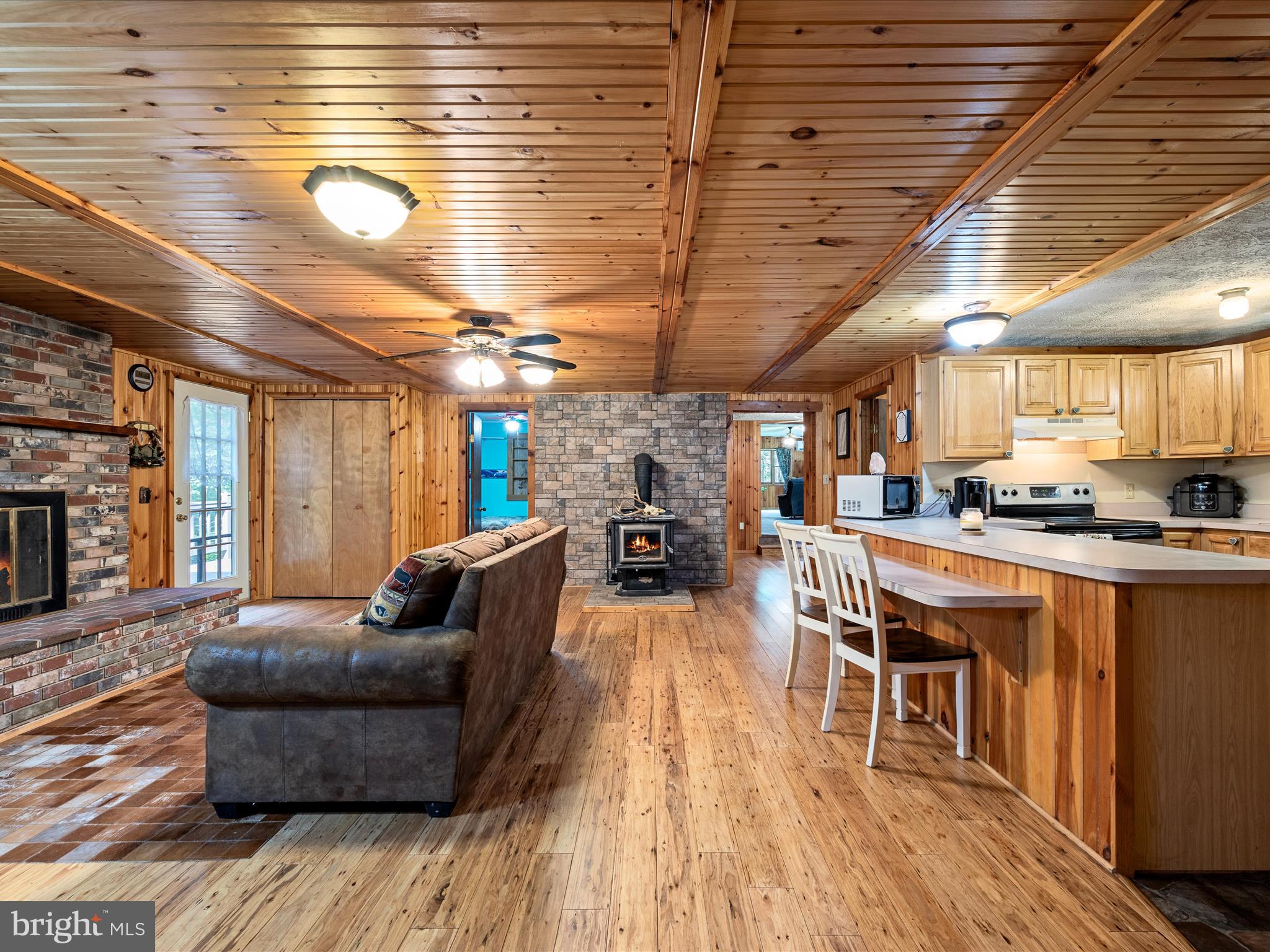 COVE MOUNTAIN ESTATES - Residential