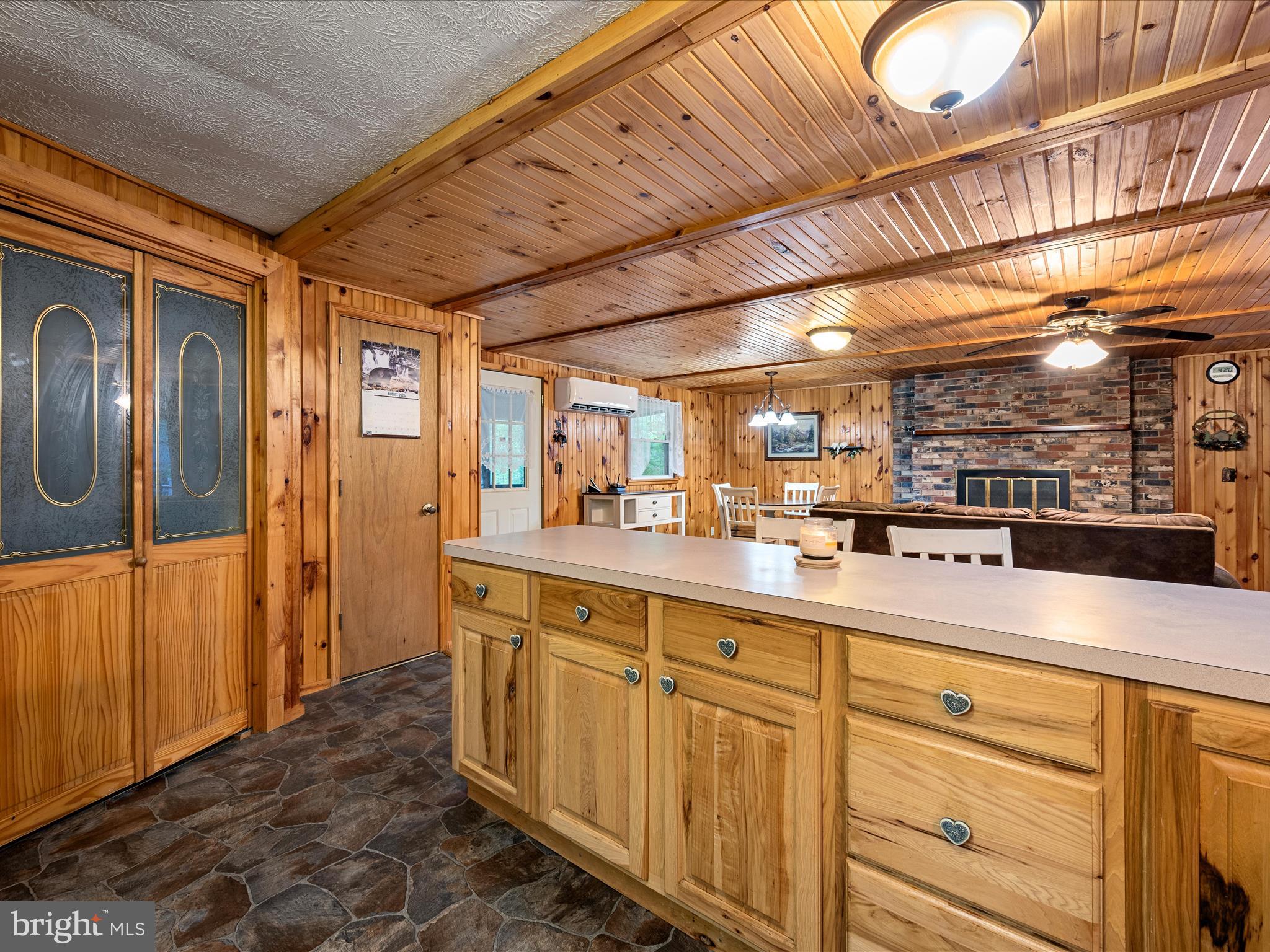 COVE MOUNTAIN ESTATES - Residential