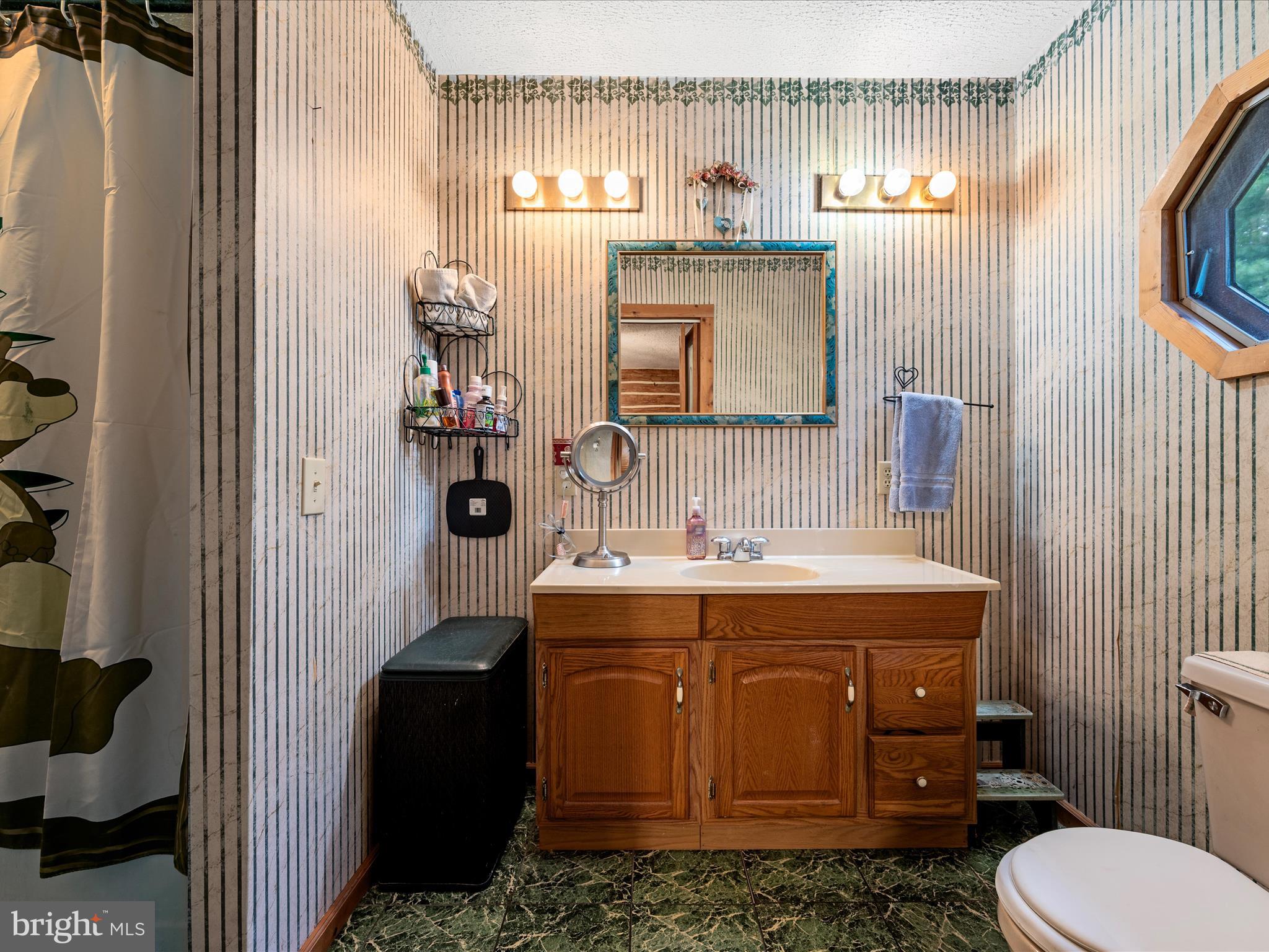 COVE MOUNTAIN ESTATES - Residential