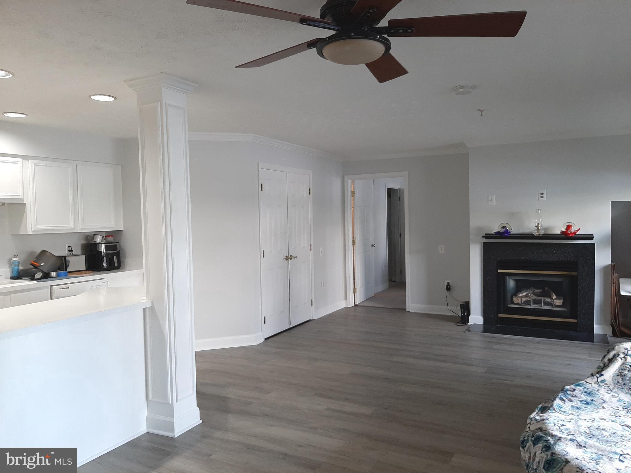 SPRING RIDGE - Residential